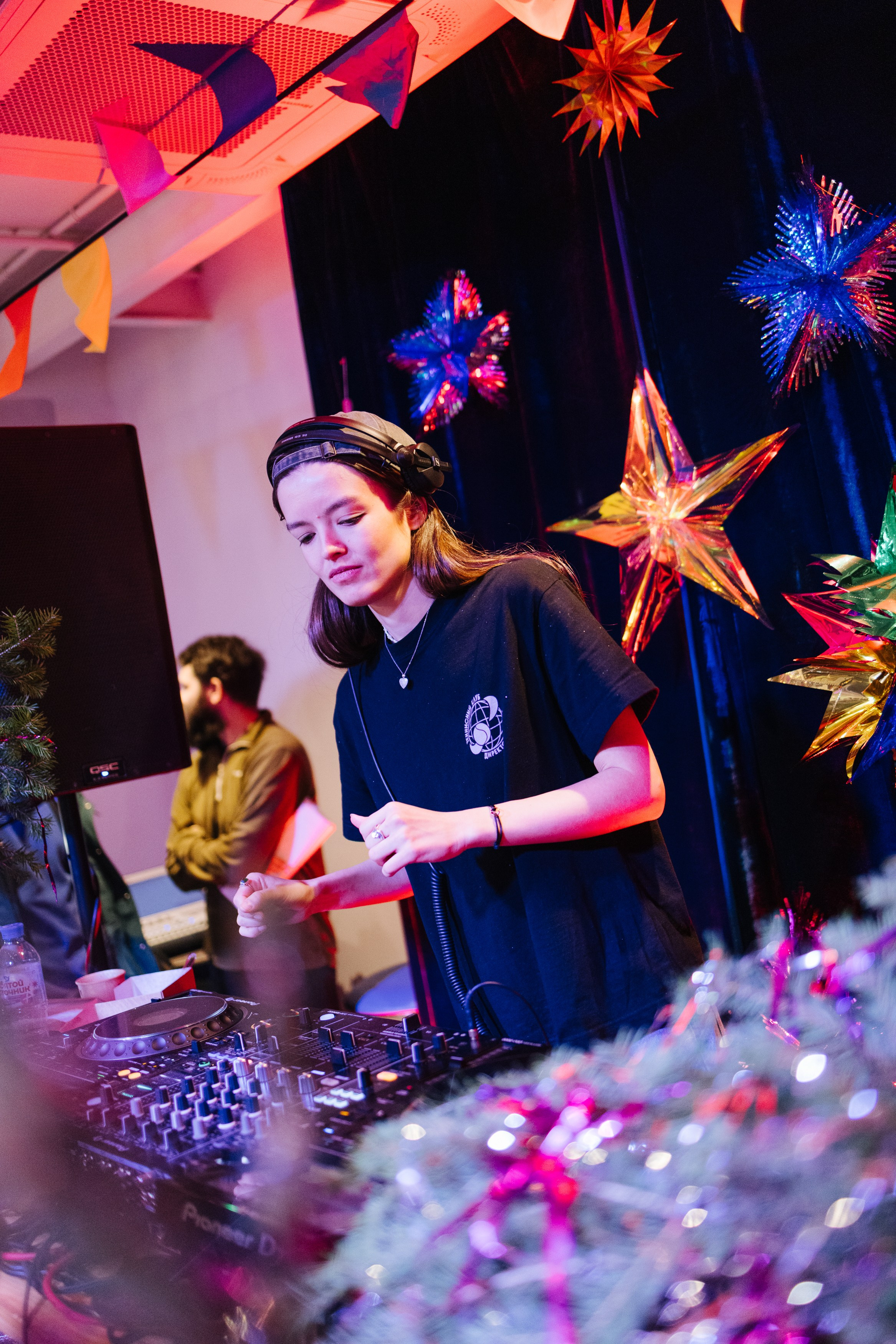 23–24 декабря 2023 в «Три вокзала. Депо» / День 2 / фото Валерий Белобеев. Фотоотчеты «Ламбада-маркета»