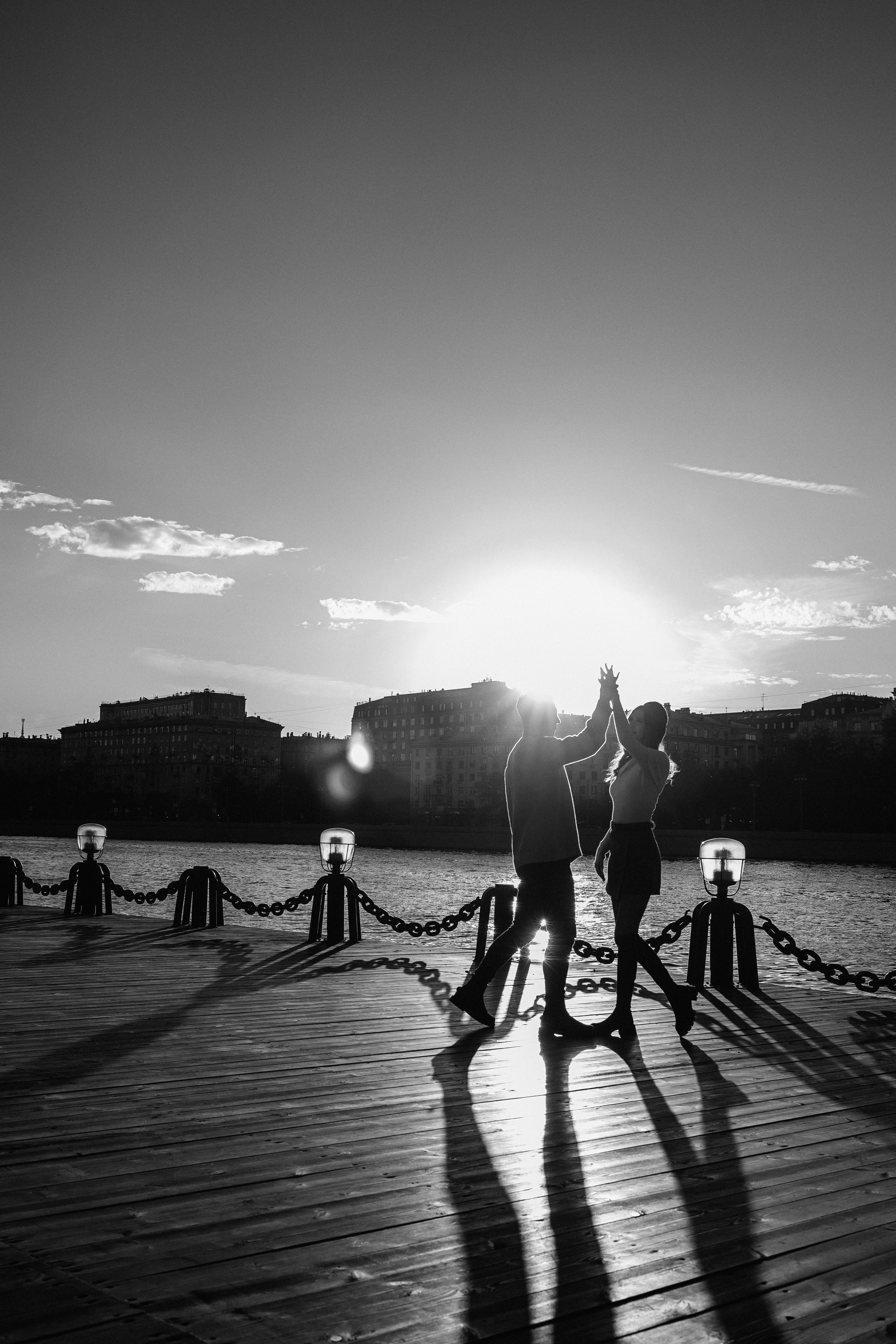 Красивая лавстори в Парке Горького для Вероники и Ивана. Семейный фотограф в Москве, Щелково, Фрязино _ Виктория Степанова