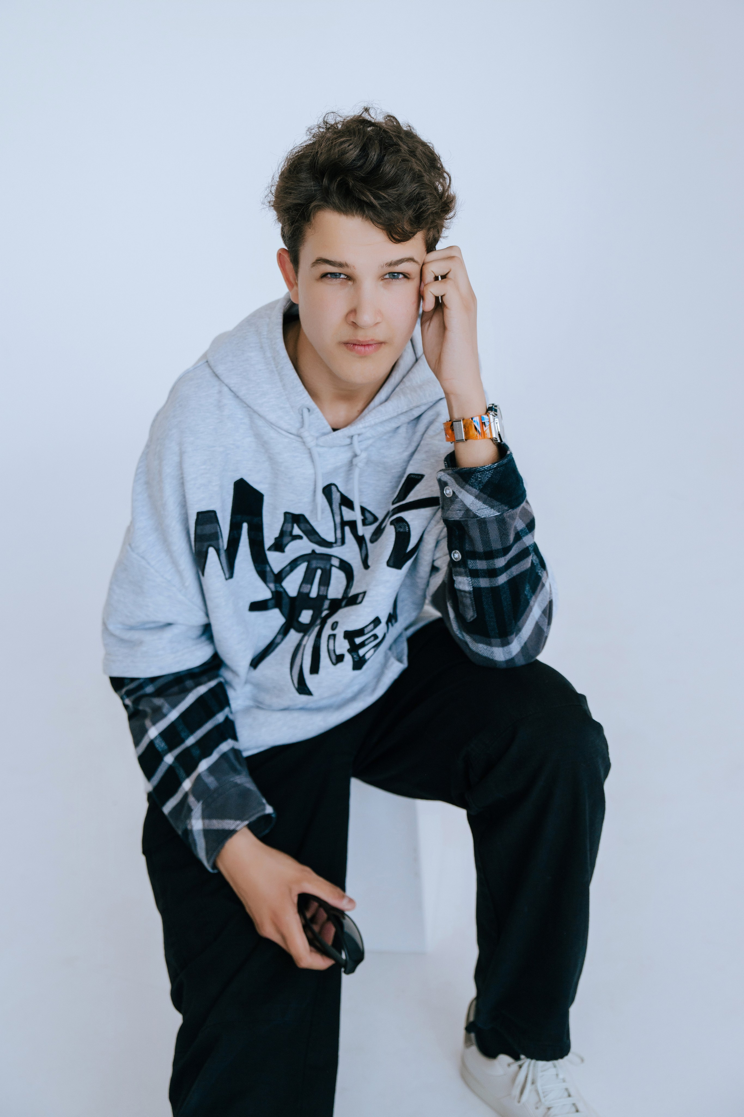 Гимназия им. Сайбеля — Выпуск 2024, 9 класс. Фотограф Ярмишко Дарья. Выпускные фотокниги