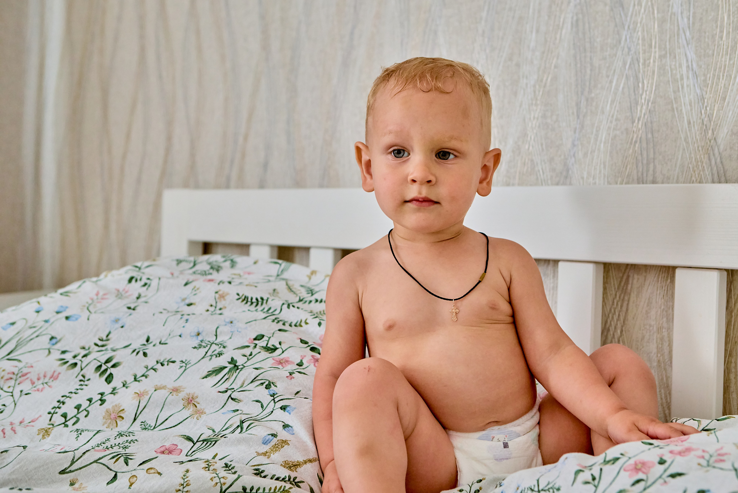 Трогательные моменты детства в домашней обстановке — живой детский портрет. Фотограф из Дзержинска Николай Голованов.