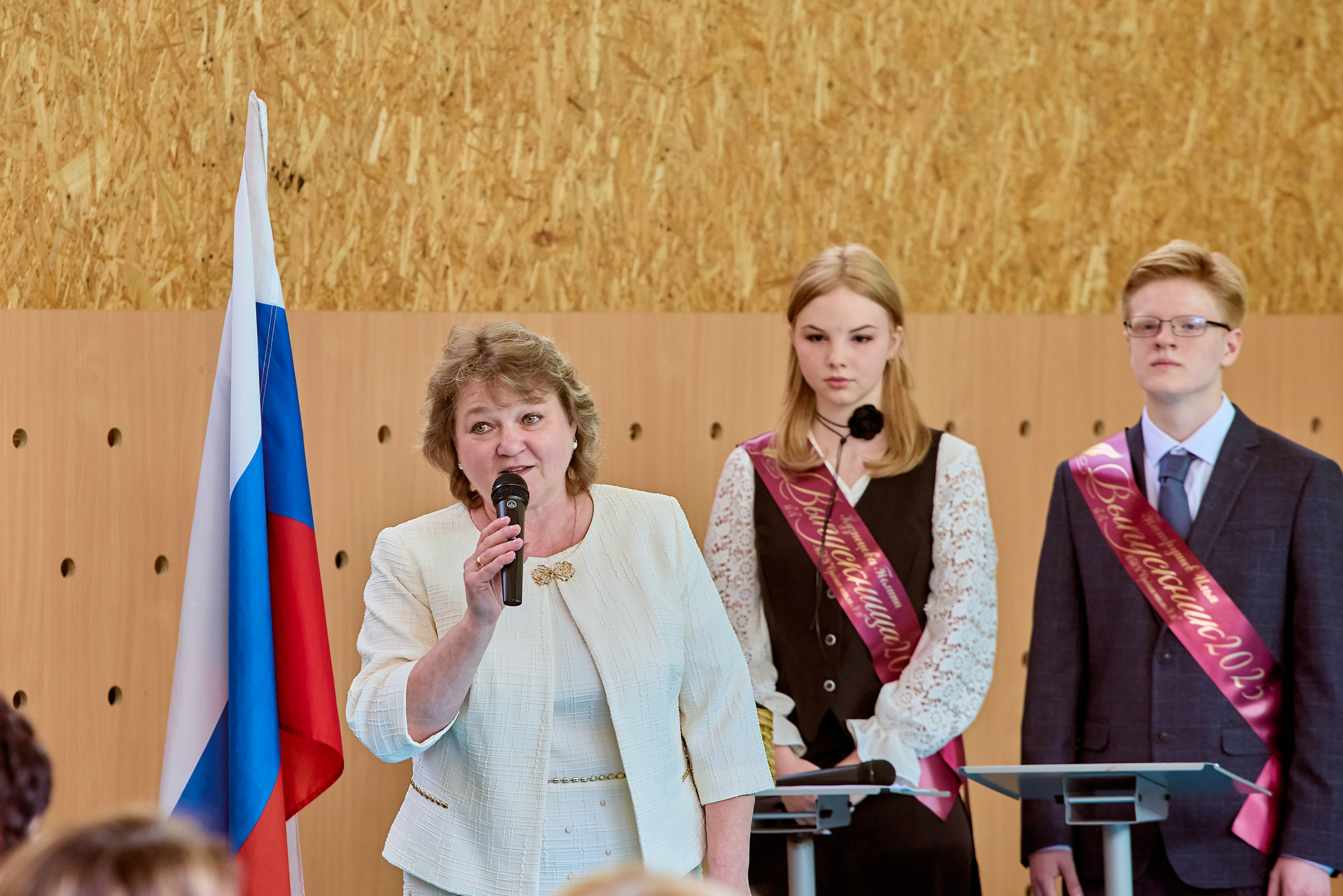 Фотографии с праздника Последнего звонка