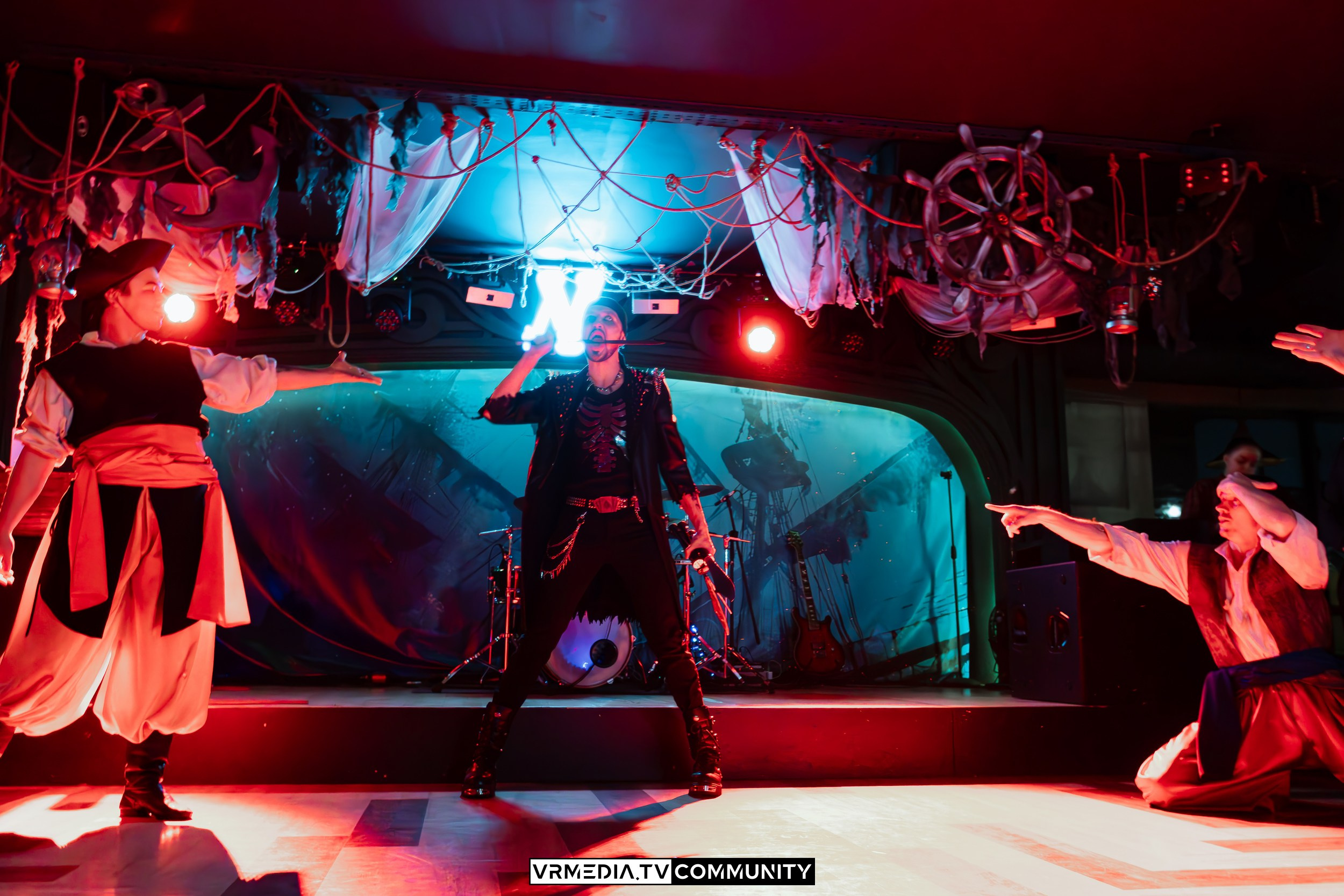 Ресторан «Мюнхен»: Часть команды — часть корабля