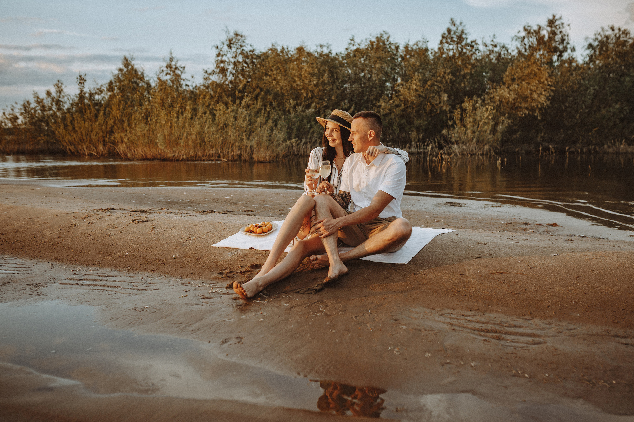 Фотосессия с катером, фотосессия на пляже, фотосессия на закате. Фотограф в Смоленске Ольга Давыдова