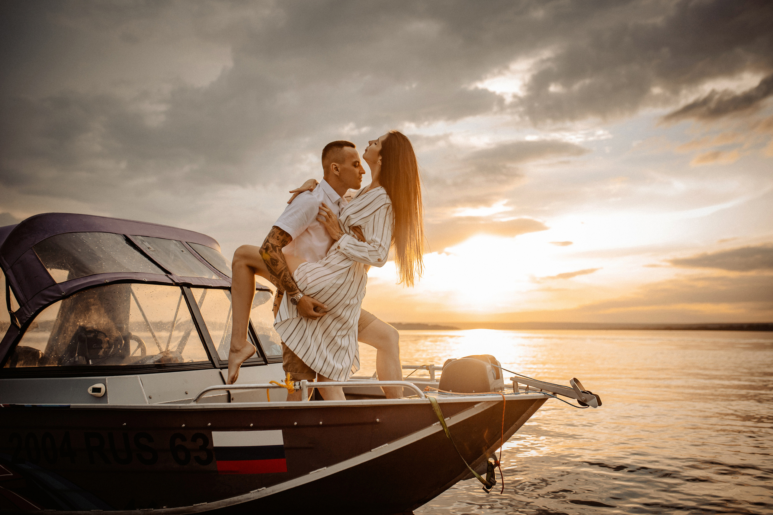 Фотосессия с катером, фотосессия на пляже, фотосессия на закате. Фотограф в Смоленске Ольга Давыдова