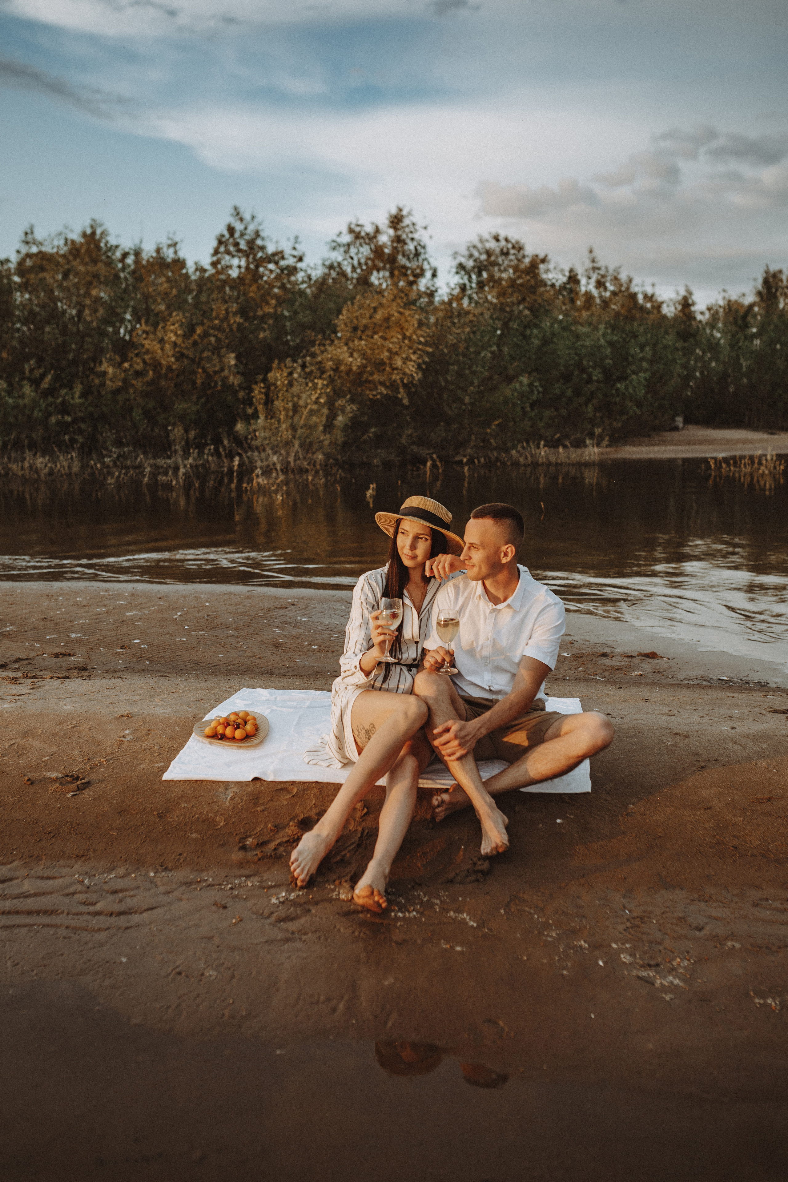 Фотосессия с катером, фотосессия на пляже, фотосессия на закате. Фотограф в Смоленске Ольга Давыдова