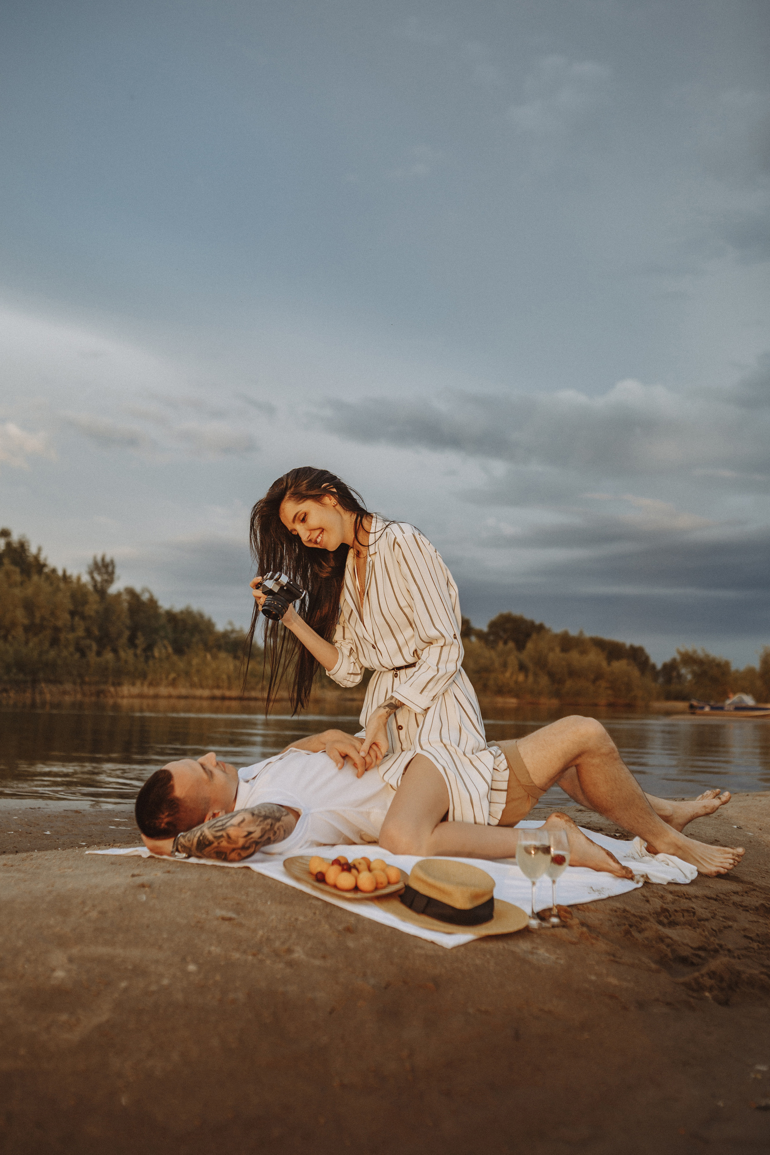 Фотосессия с катером, фотосессия на пляже, фотосессия на закате. Фотограф в Смоленске Ольга Давыдова