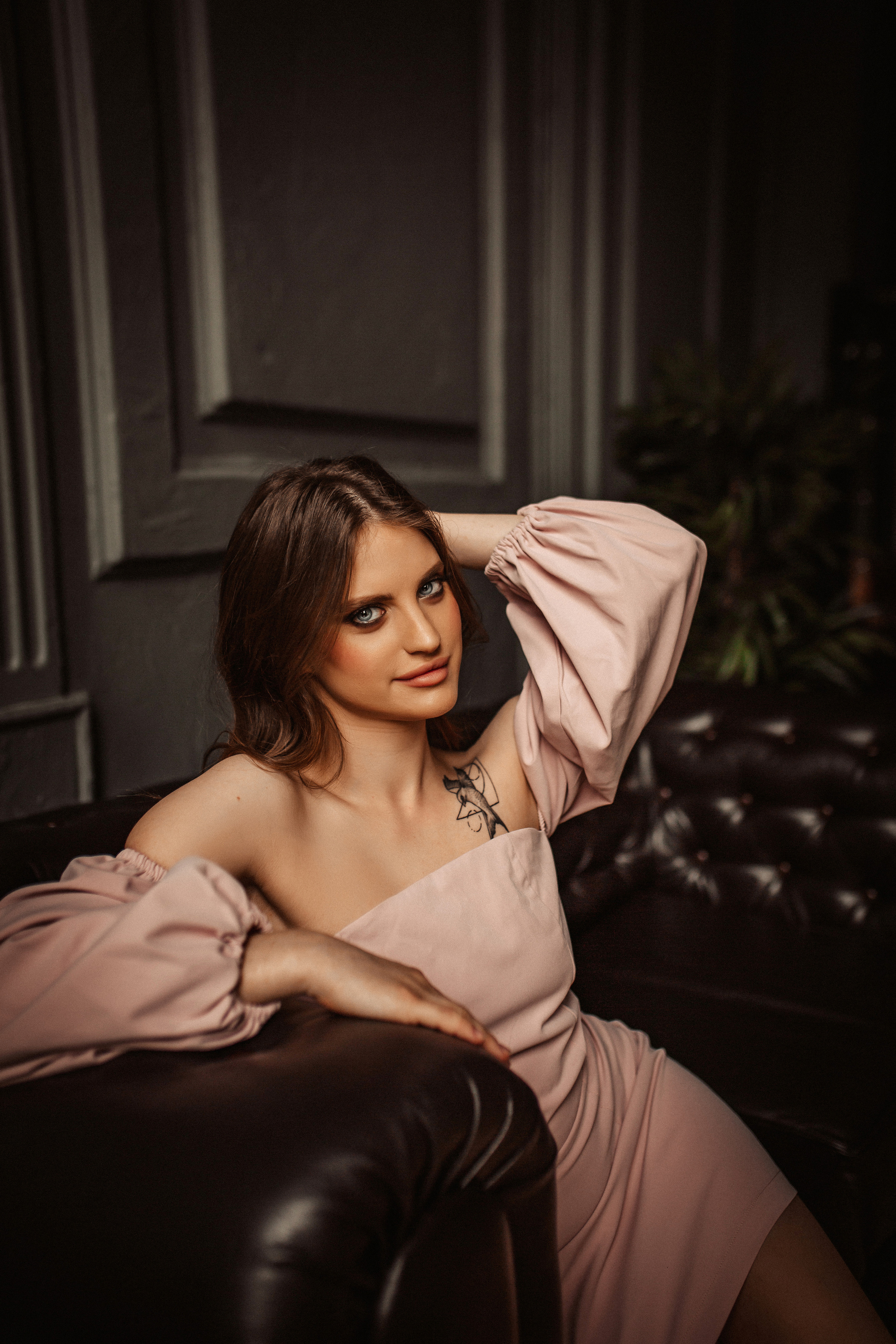 Фотосессия в тёмной студии. Фотограф в Смоленске Ольга Давыдова