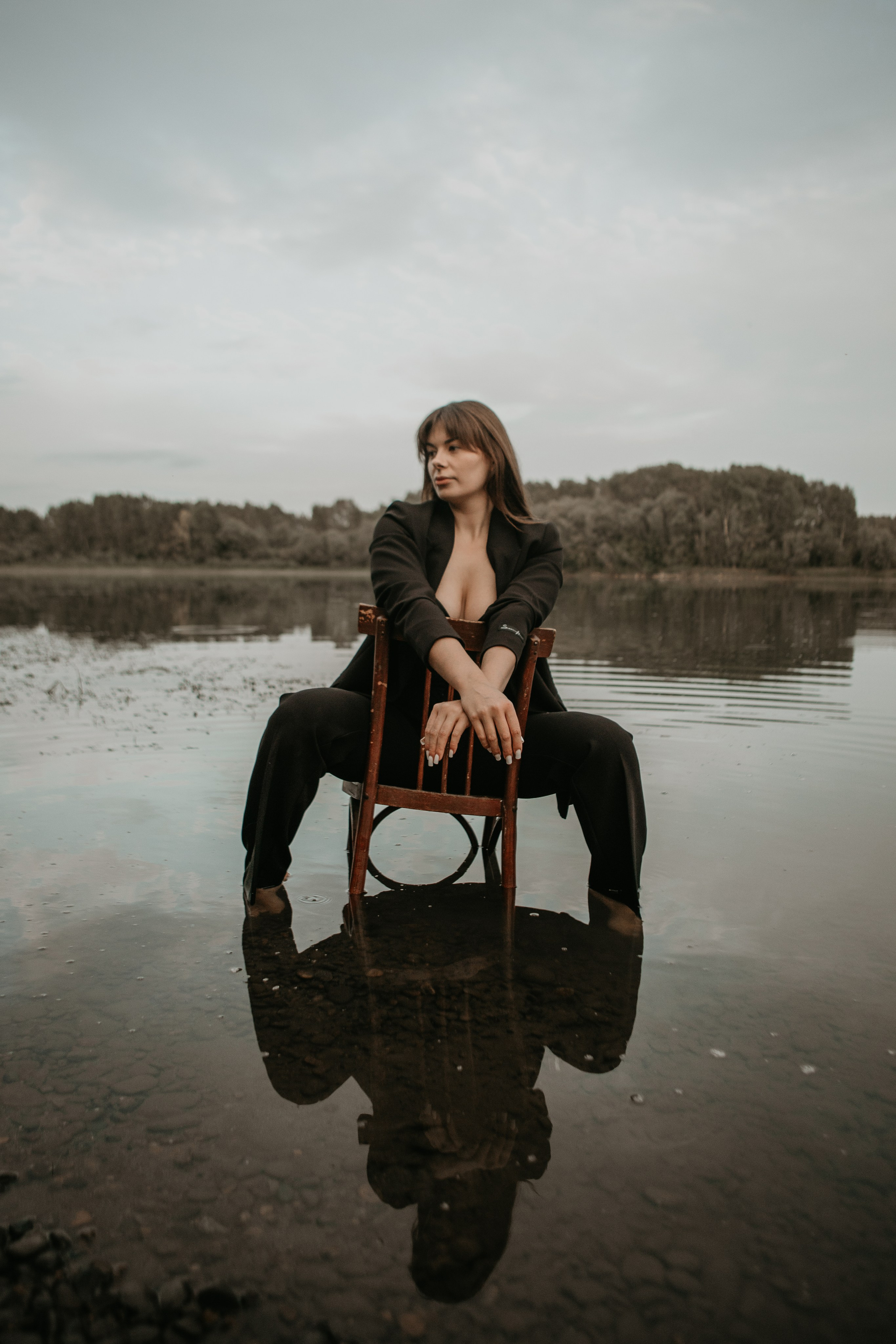 Фотосессия в реке. Дарья Белякова. Свадебный, детский и семейный фотограф в городе Бийск