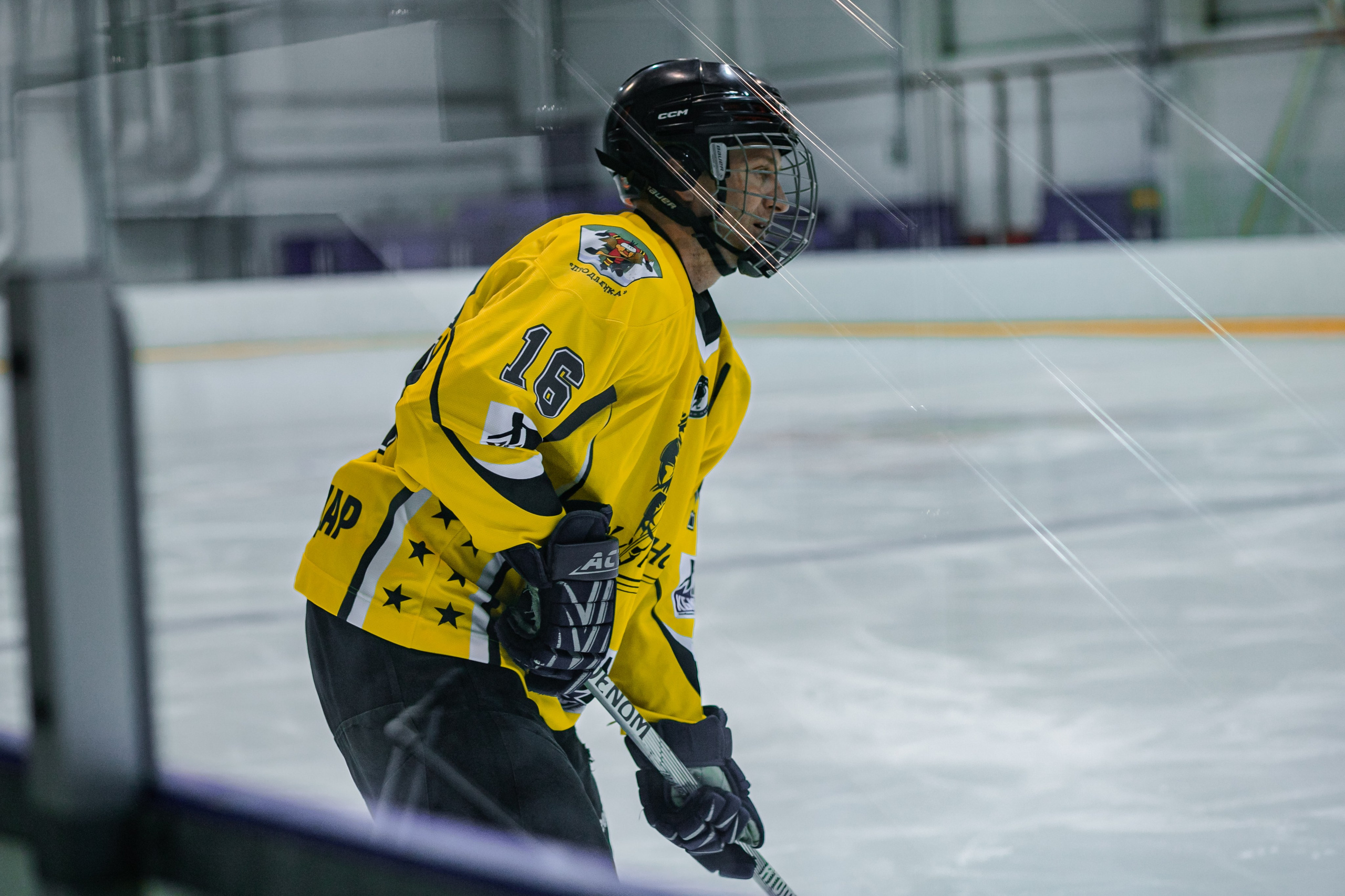 Ночная Хоккейная Лига. Фотограф Неверова Катерина