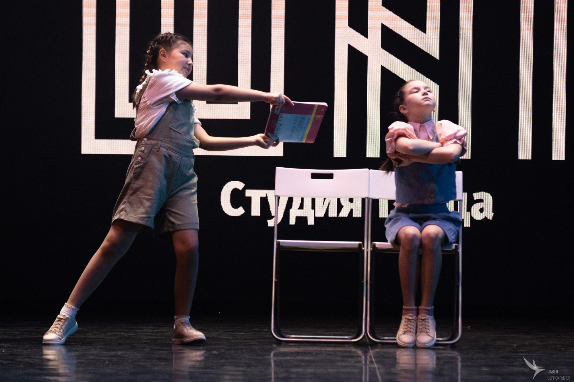 Отчетный концерт студии танца «ШАГ». Репортажный фотограф в Казани Павел Серпокрылов