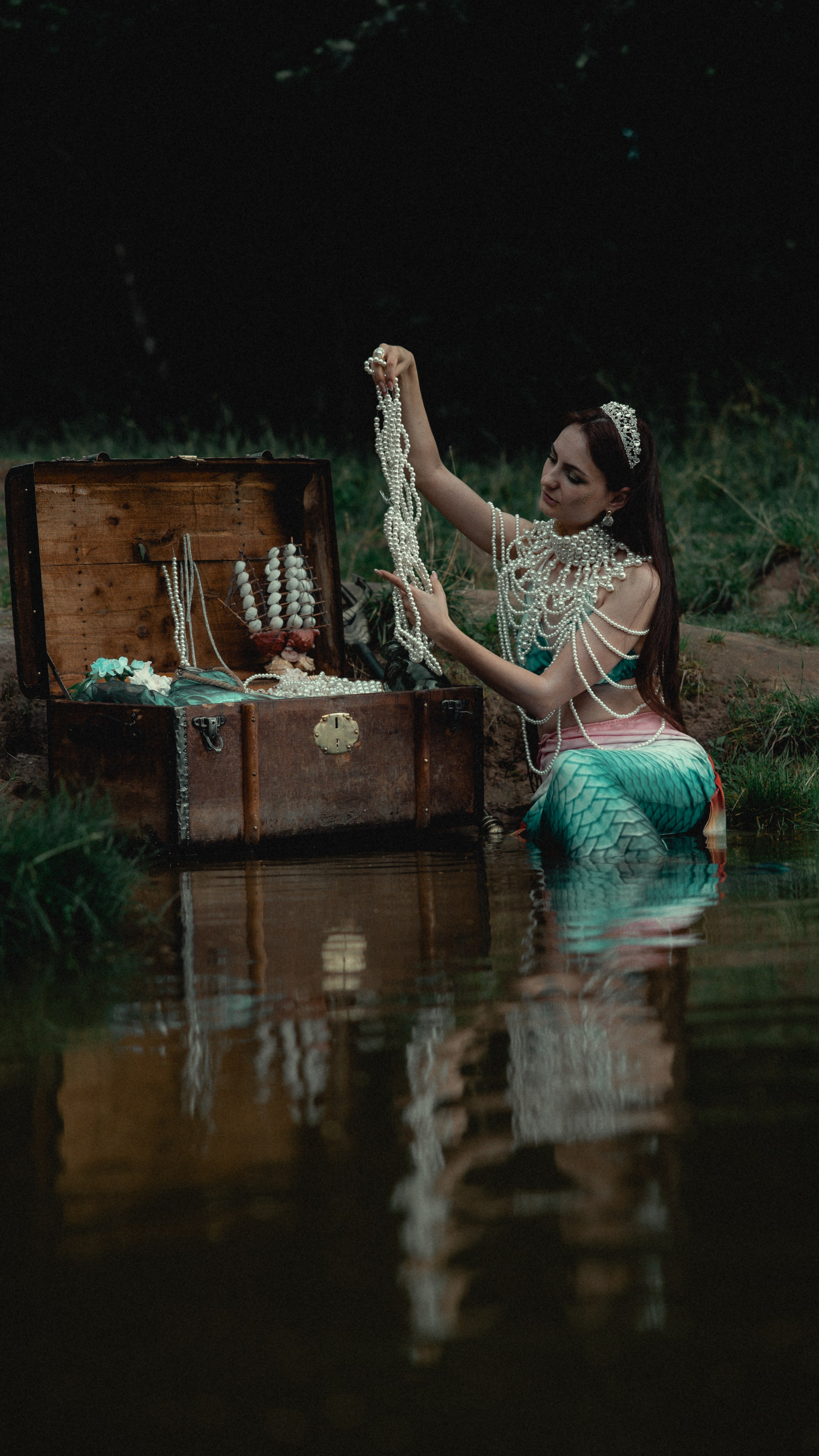 Русалочка в ожидании бури. Сказочный фотограф для Вас и Вашей семьи