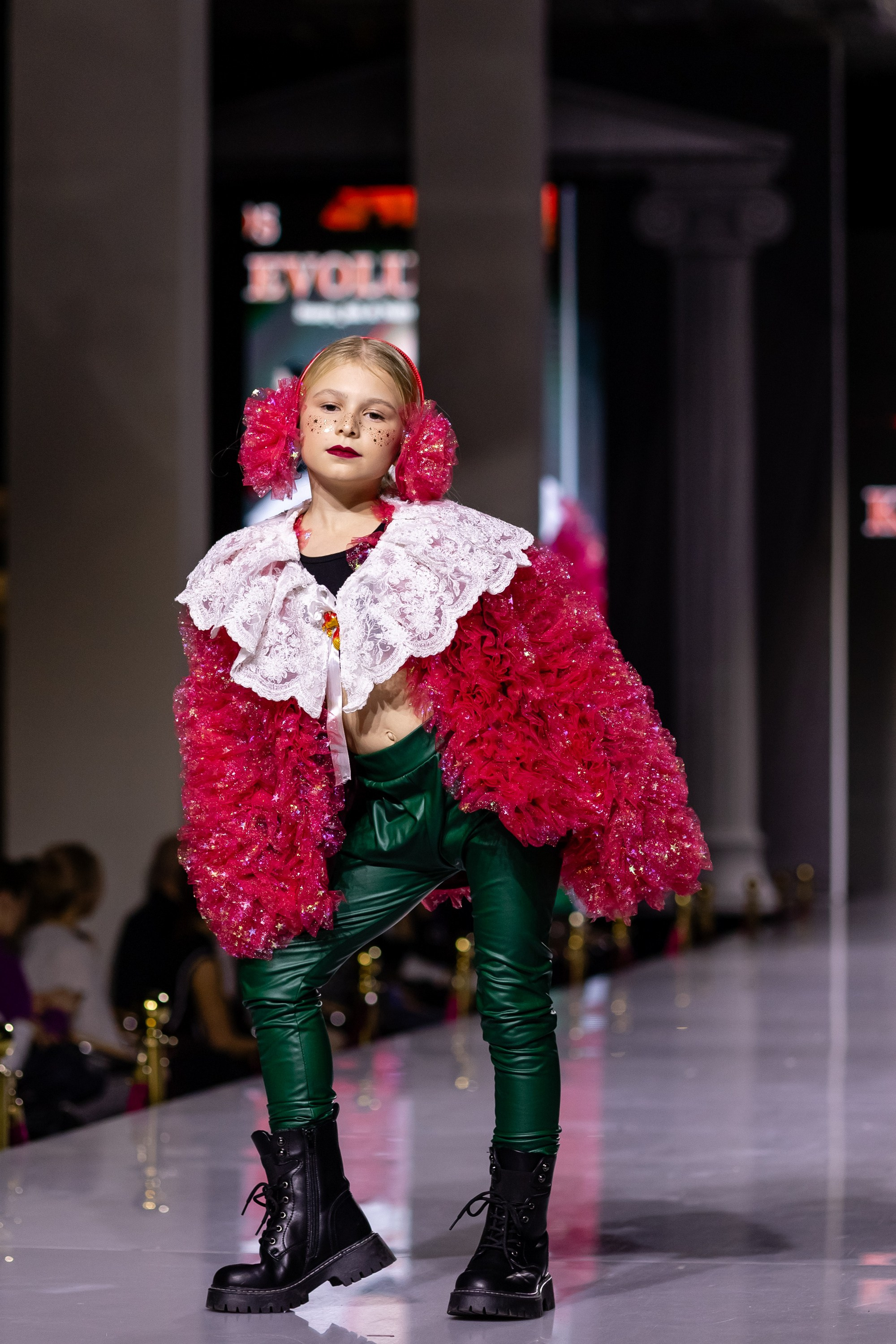 ESTET FASHION WEEK (KIDs REVOLUTION). Татьяна Чернышова свадебный фотограф Москва