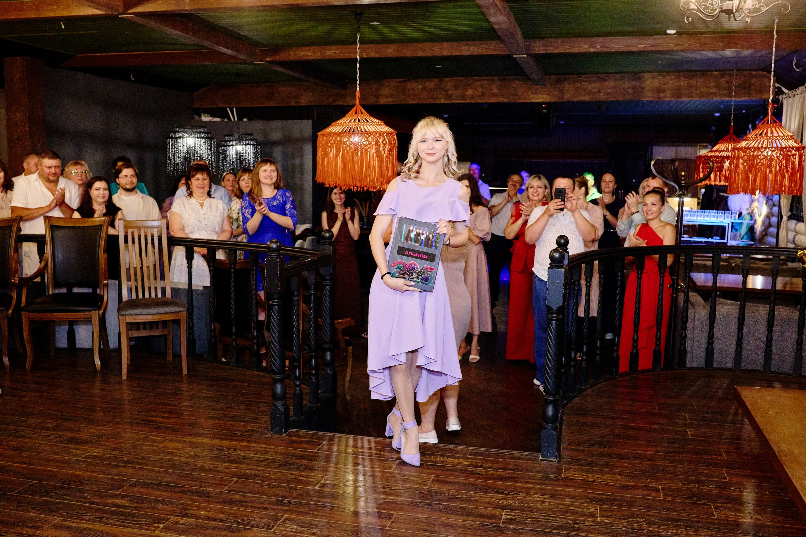 Выпускной 35 Сош. Фотограф Выпускные альбомы Таганрог Сергей Коробченко