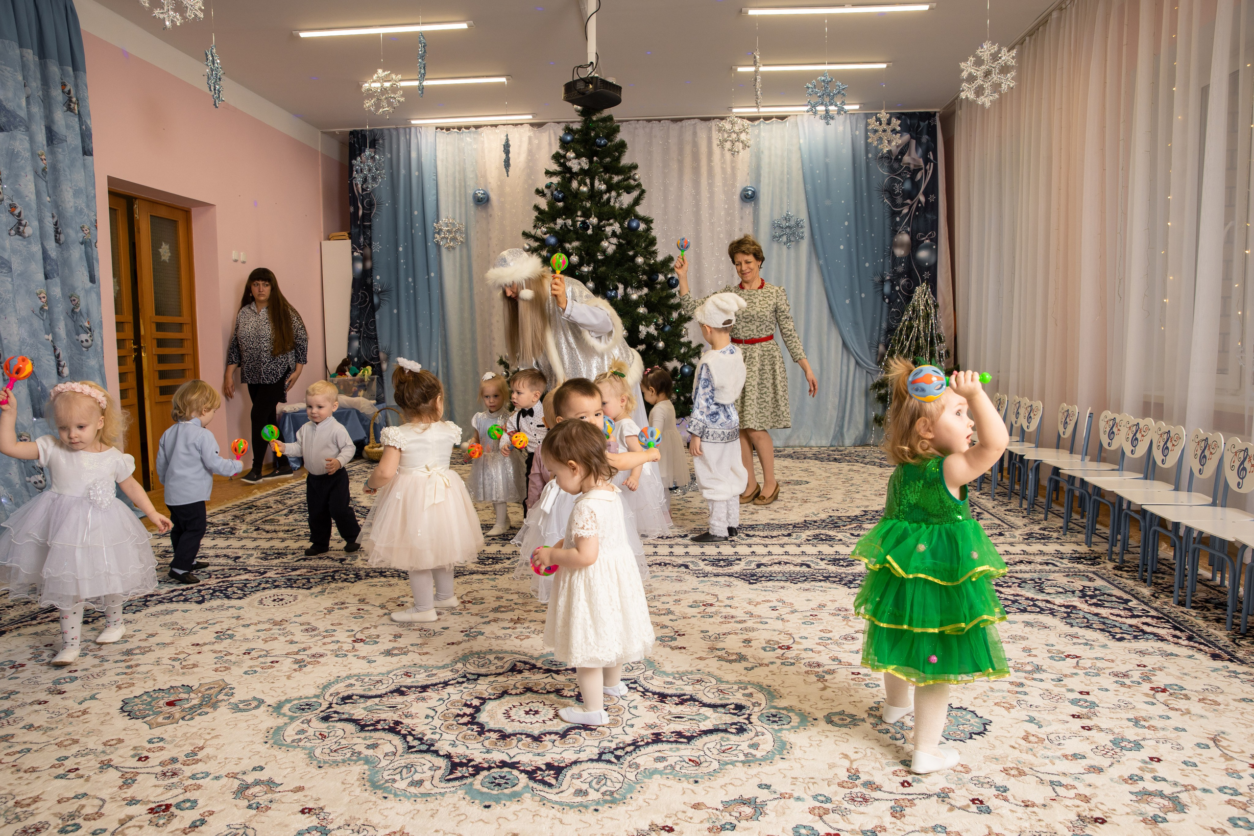 Новогодний утренник Успех. Фотограф в Железнодорожном и Балашихе