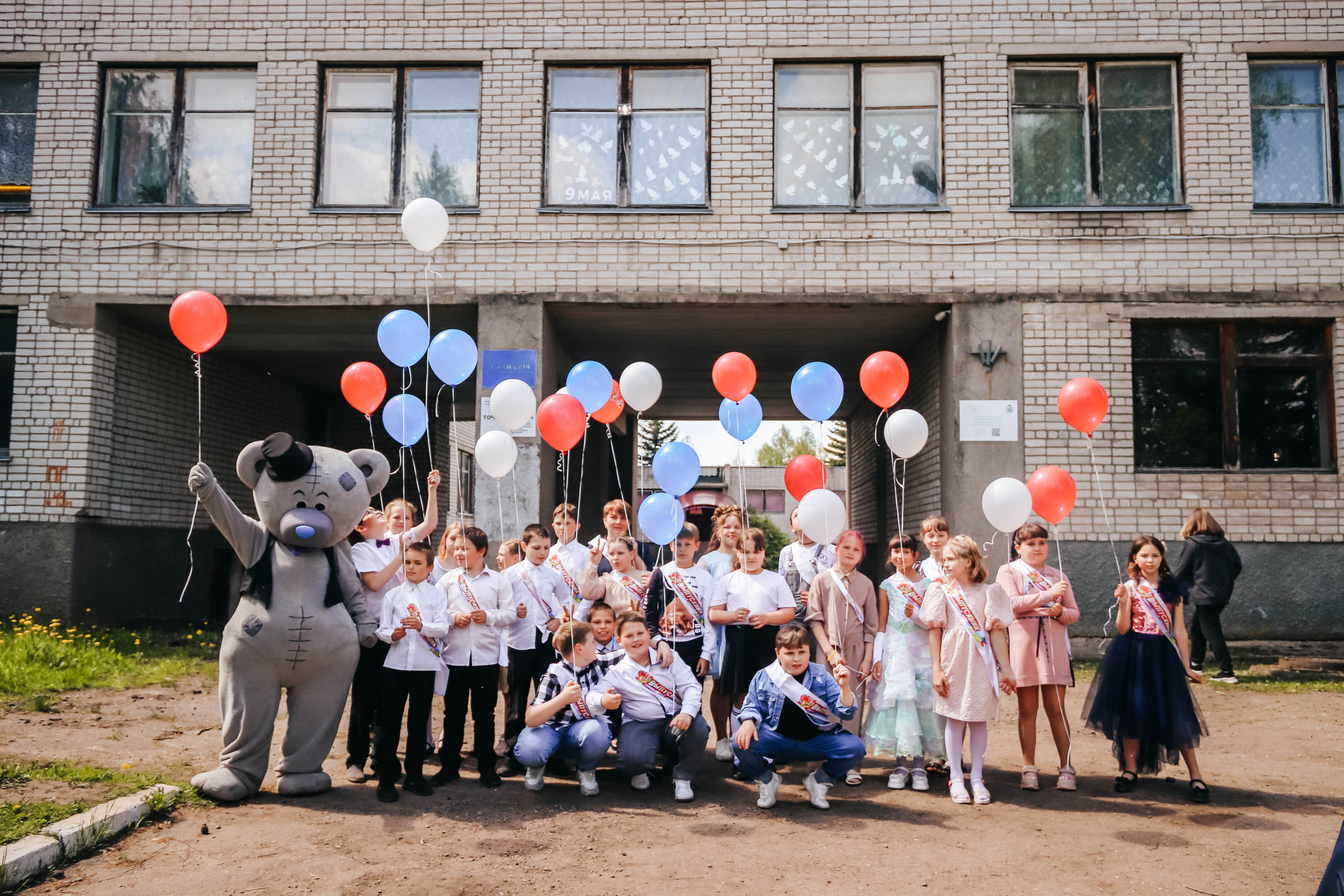 Выпускной 4 класс. Фотограф Дарья Маташкова