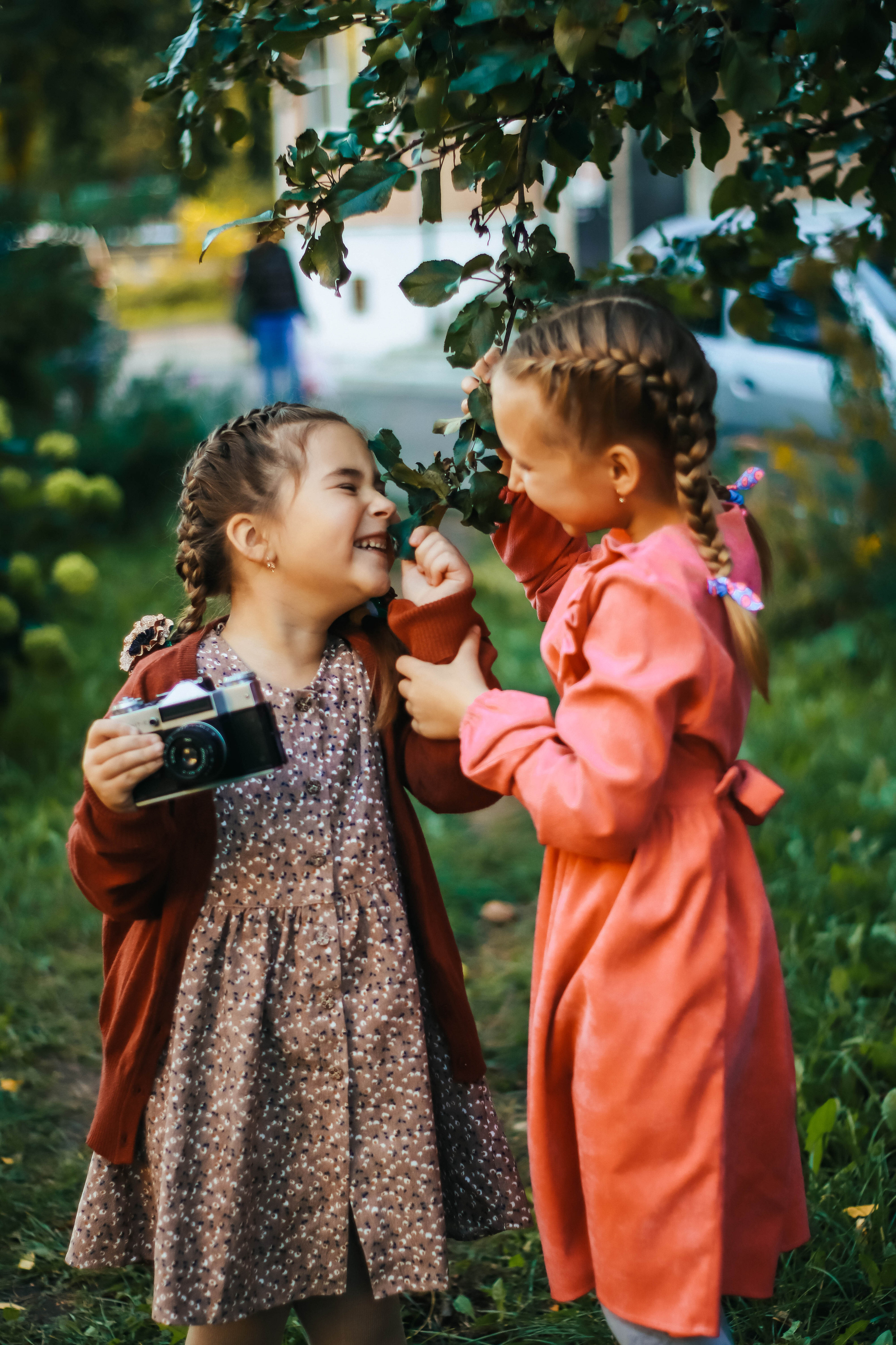 Эвелина и Алёна. Фотограф Дарья Маташкова