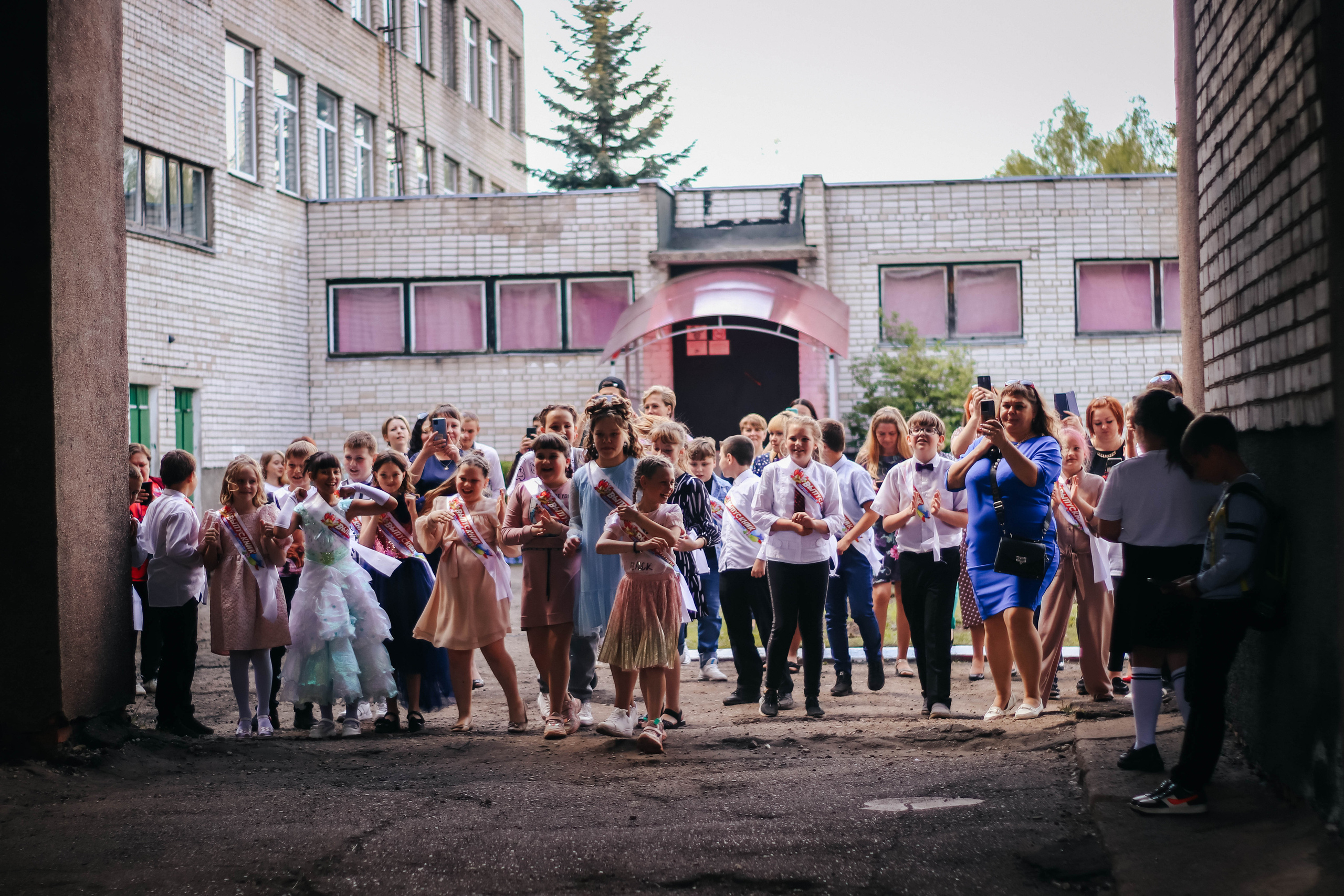 Выпускной 4 класс. Фотограф Дарья Маташкова