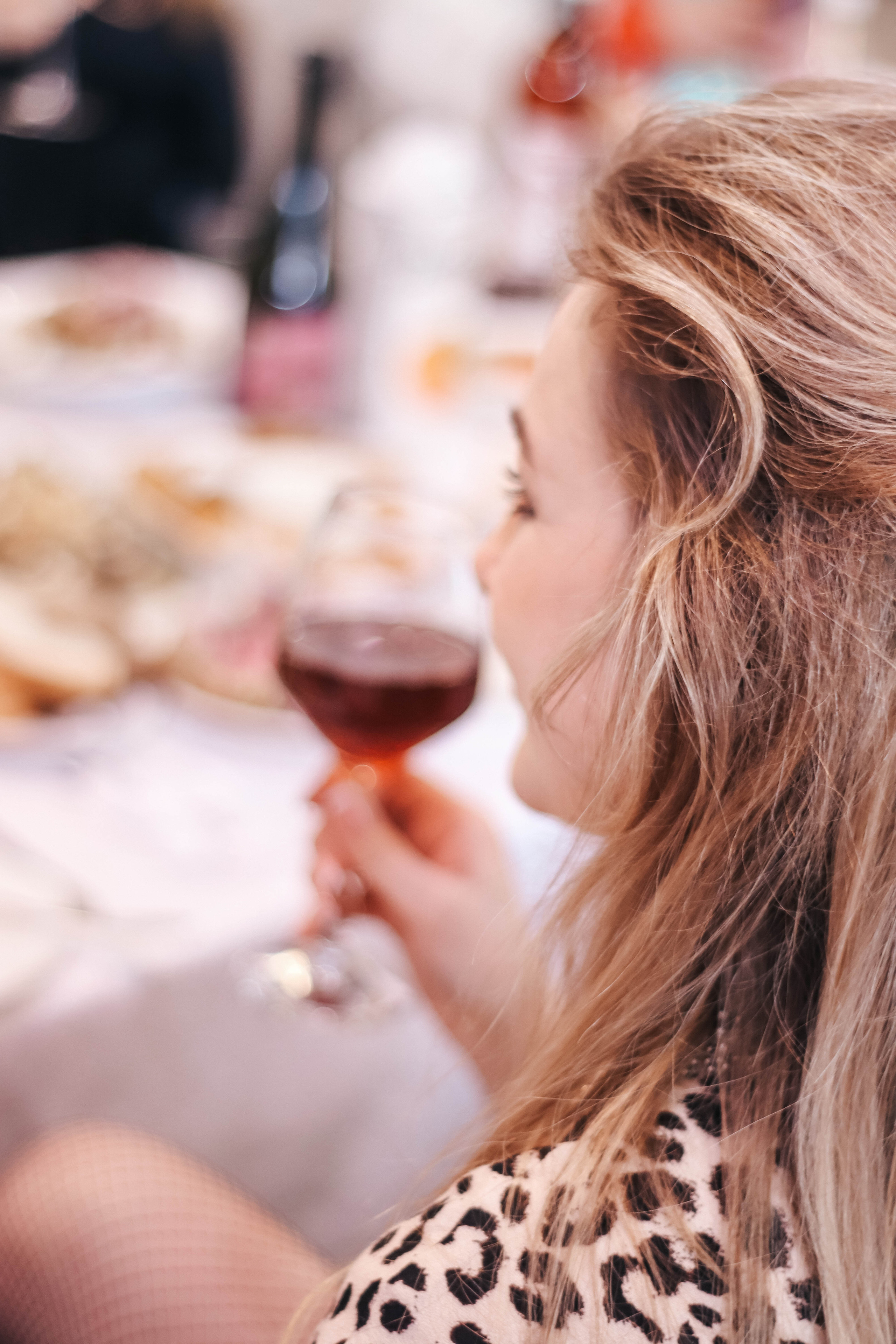 Вечеринка в стиле 90-х (кафе Кукушка). Фотограф Дарья Маташкова