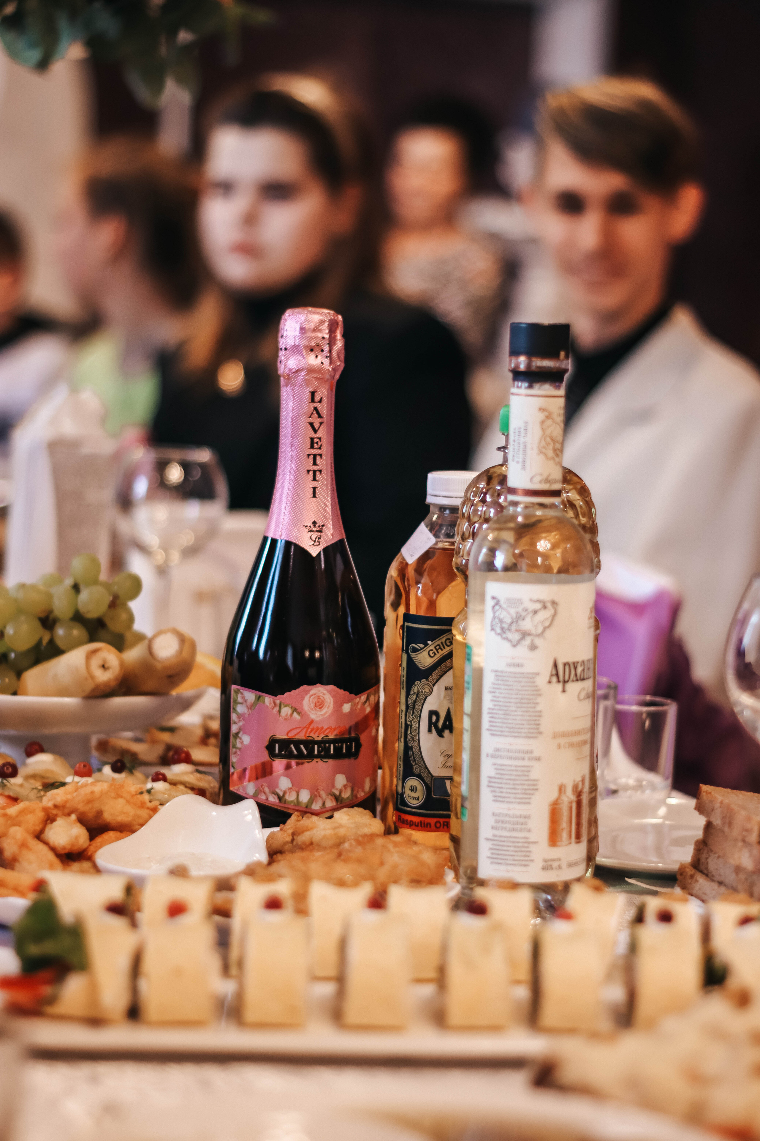 Вечеринка в стиле 90-х (кафе Кукушка). Фотограф Дарья Маташкова