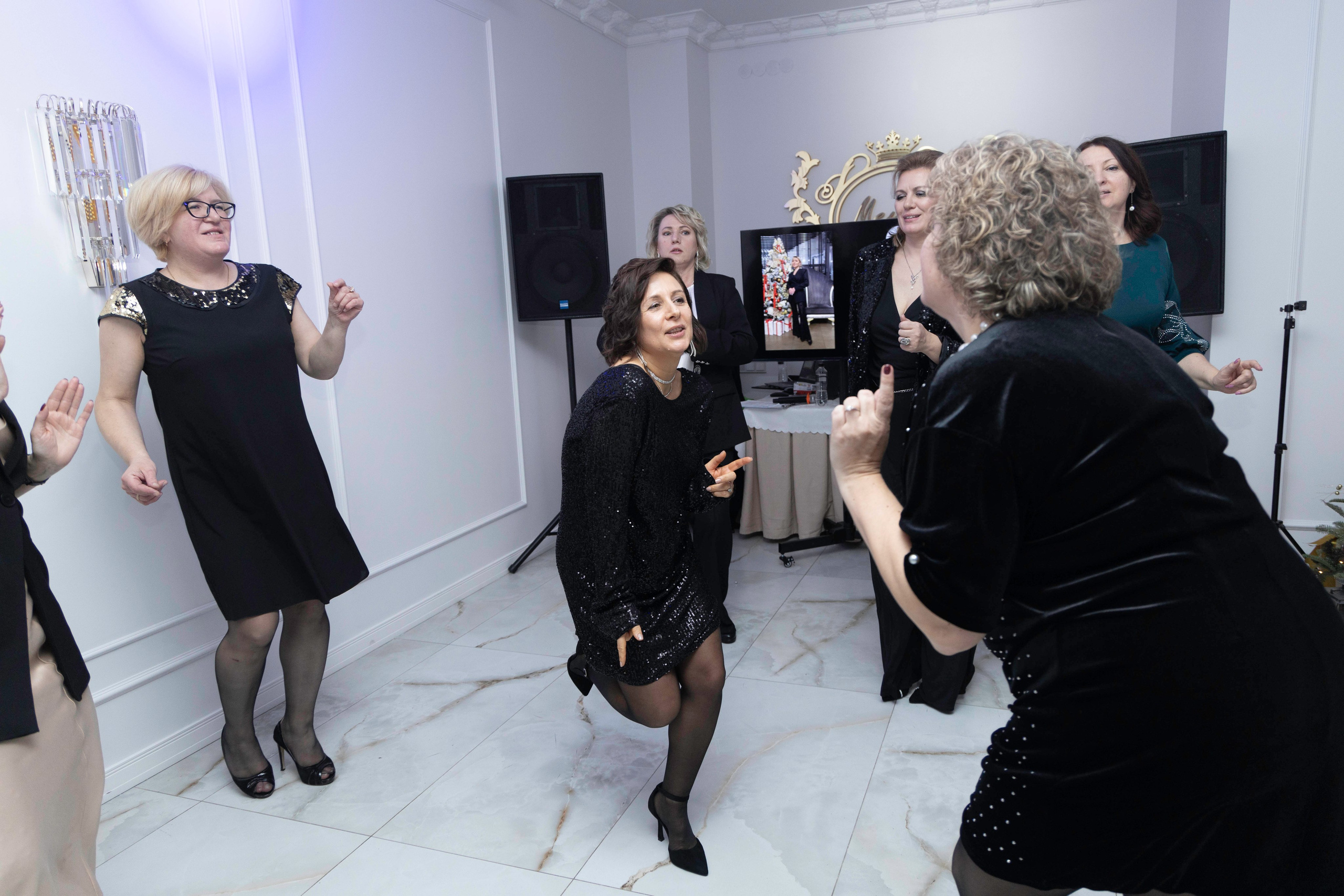 Корпоратив Ресторан «Менуа». Фотограф Olya Posnimay