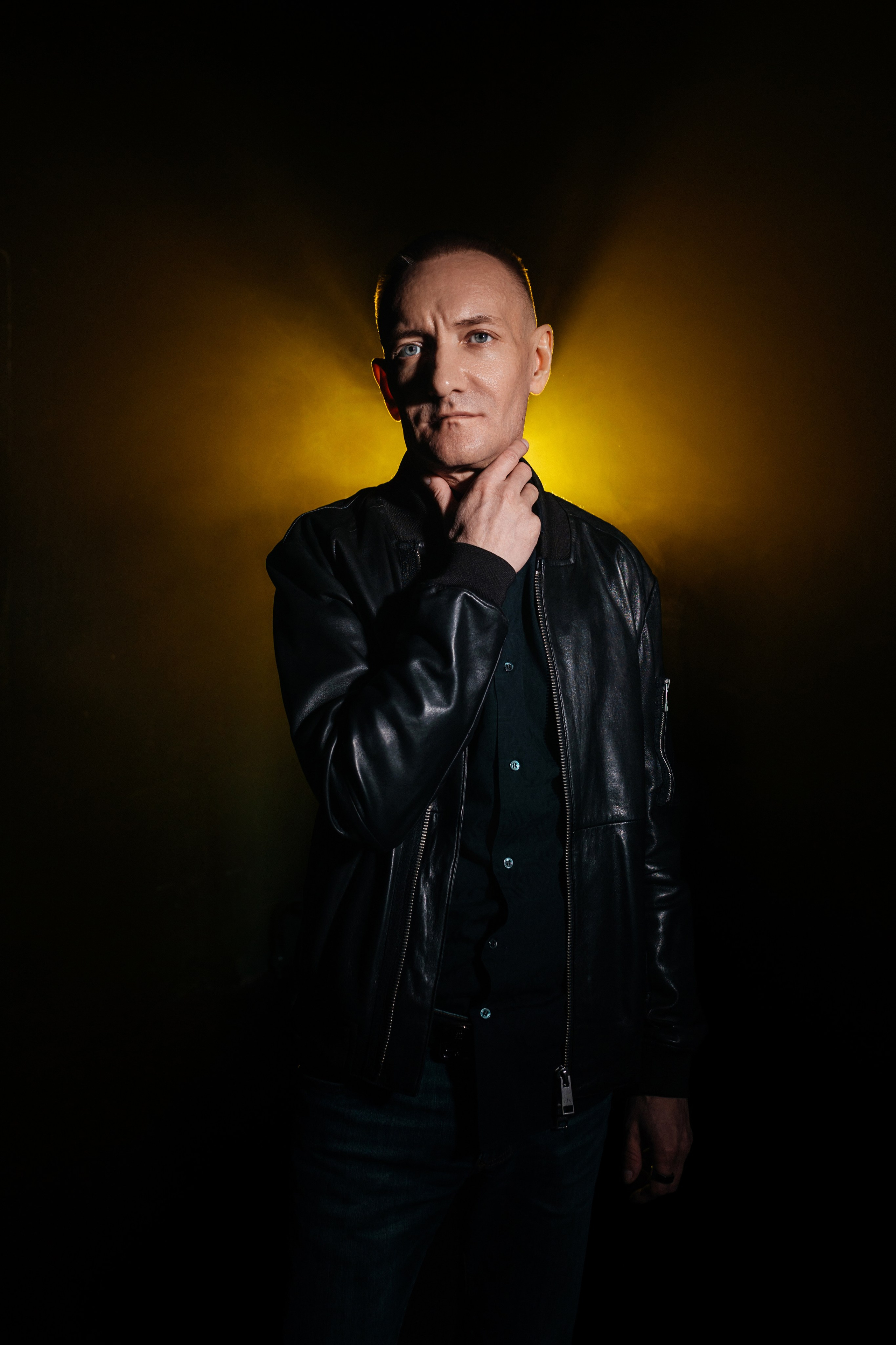 Андрей, съёмка в студии. Фотограф Наталия Федосова, г. Москва. TG и Instagram @nataliya_raw