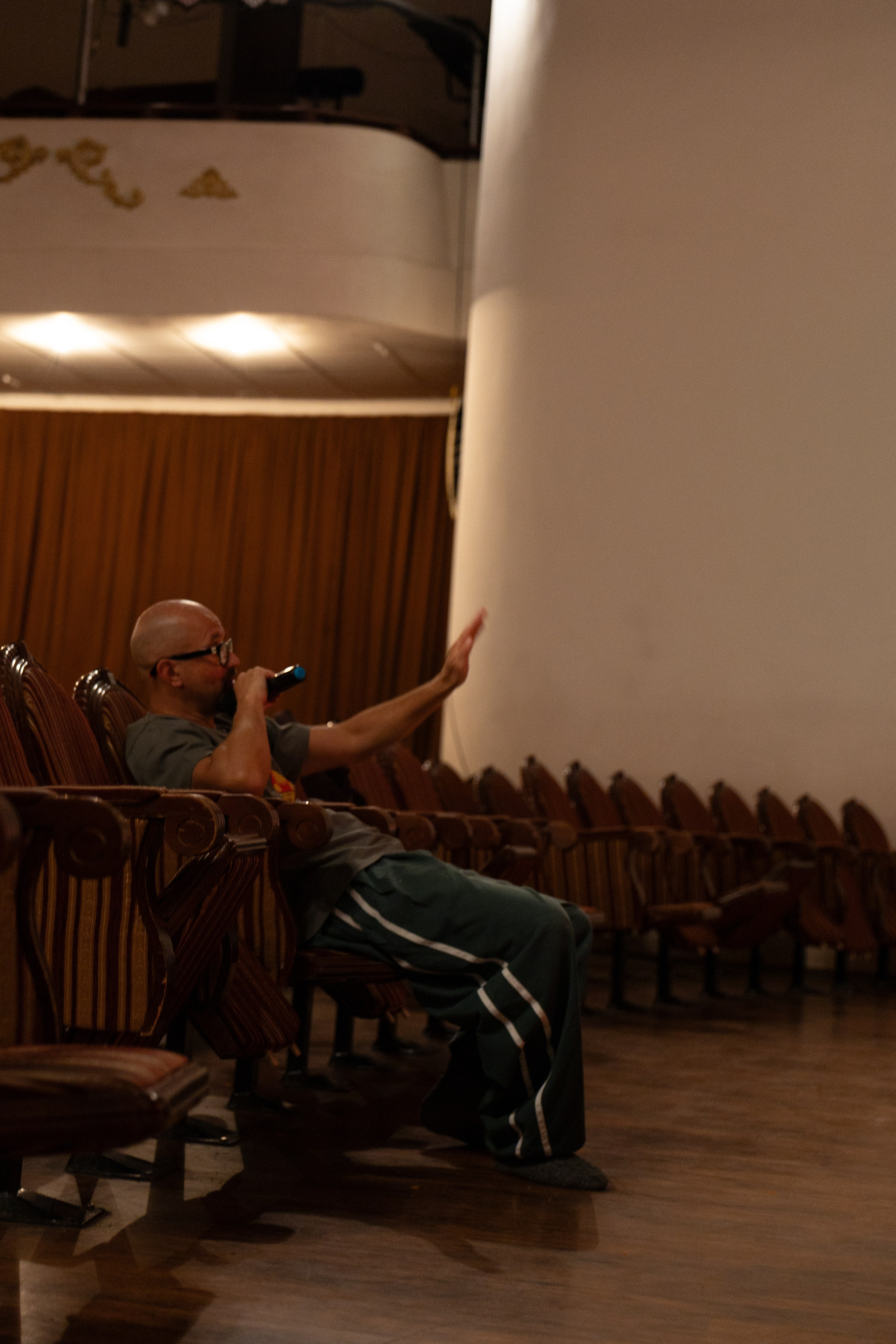 Спектакль Егора Дружинина «Всюду жизнь»