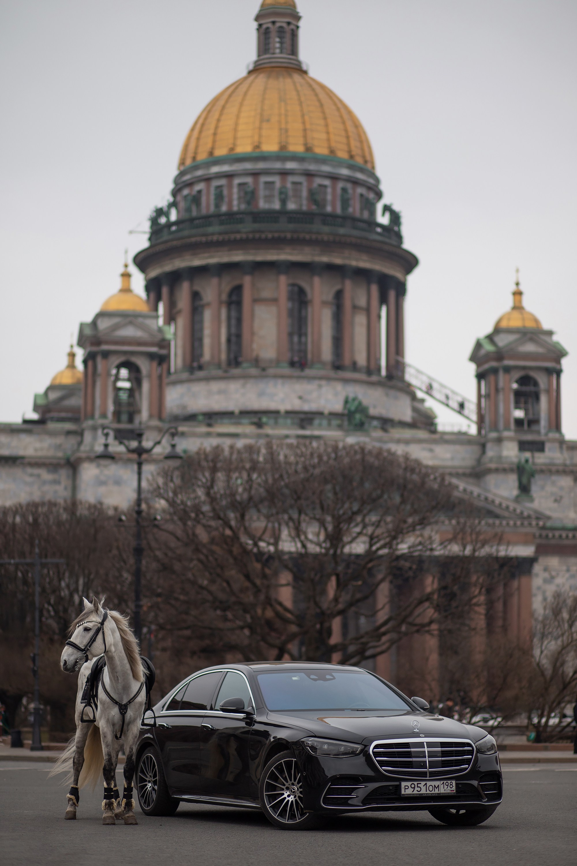 Фотосессия с машиной в СПб