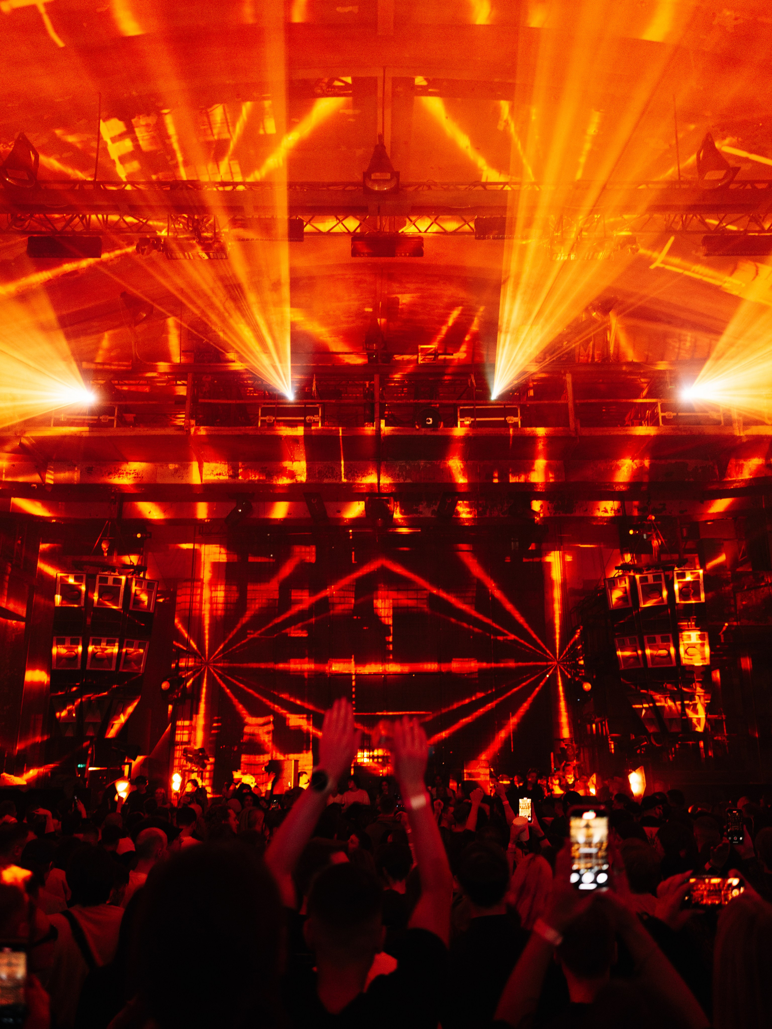 SICK YEARS, ARMA ╳ SILA SVETA. @tomrus: Рустам Шагиморданов — фотограф