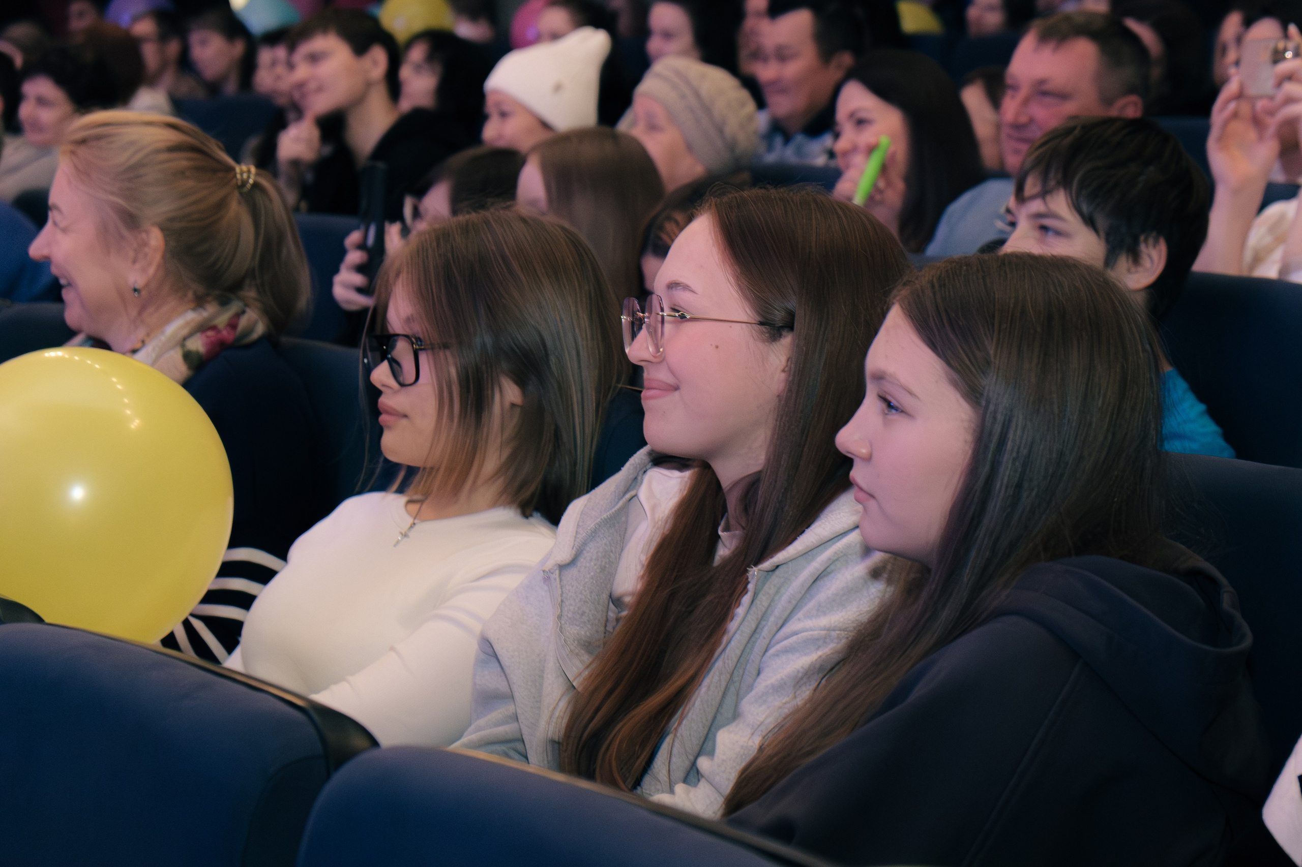 Осенний кубок КВН лиги «Зелёная». Междуреченск. Фотограф — Никита Максимов