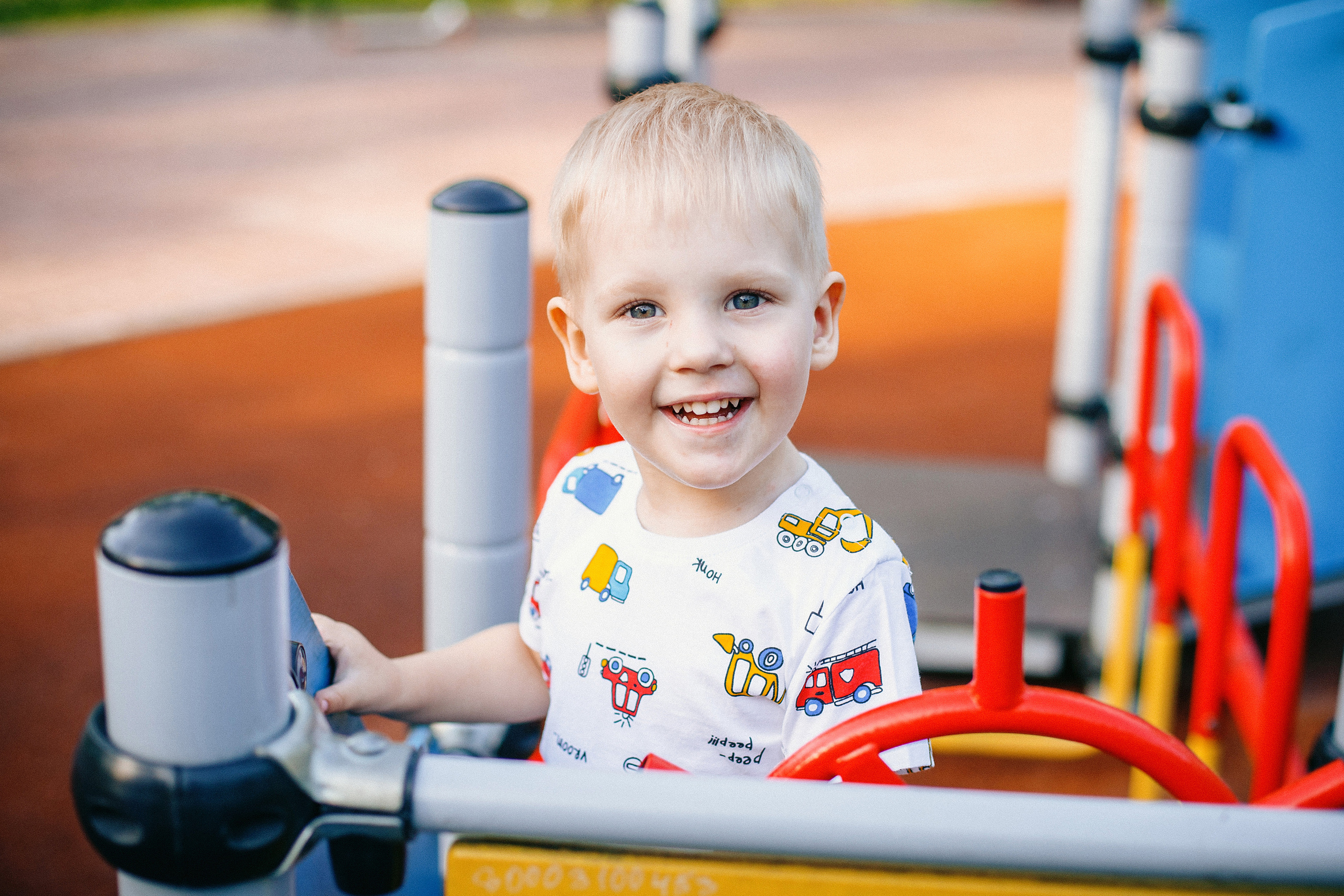 Настя и Ваня летняя фотосессия. Выпускные альбомы Искитим, Бердск и Новосибирск Крюкова Елена