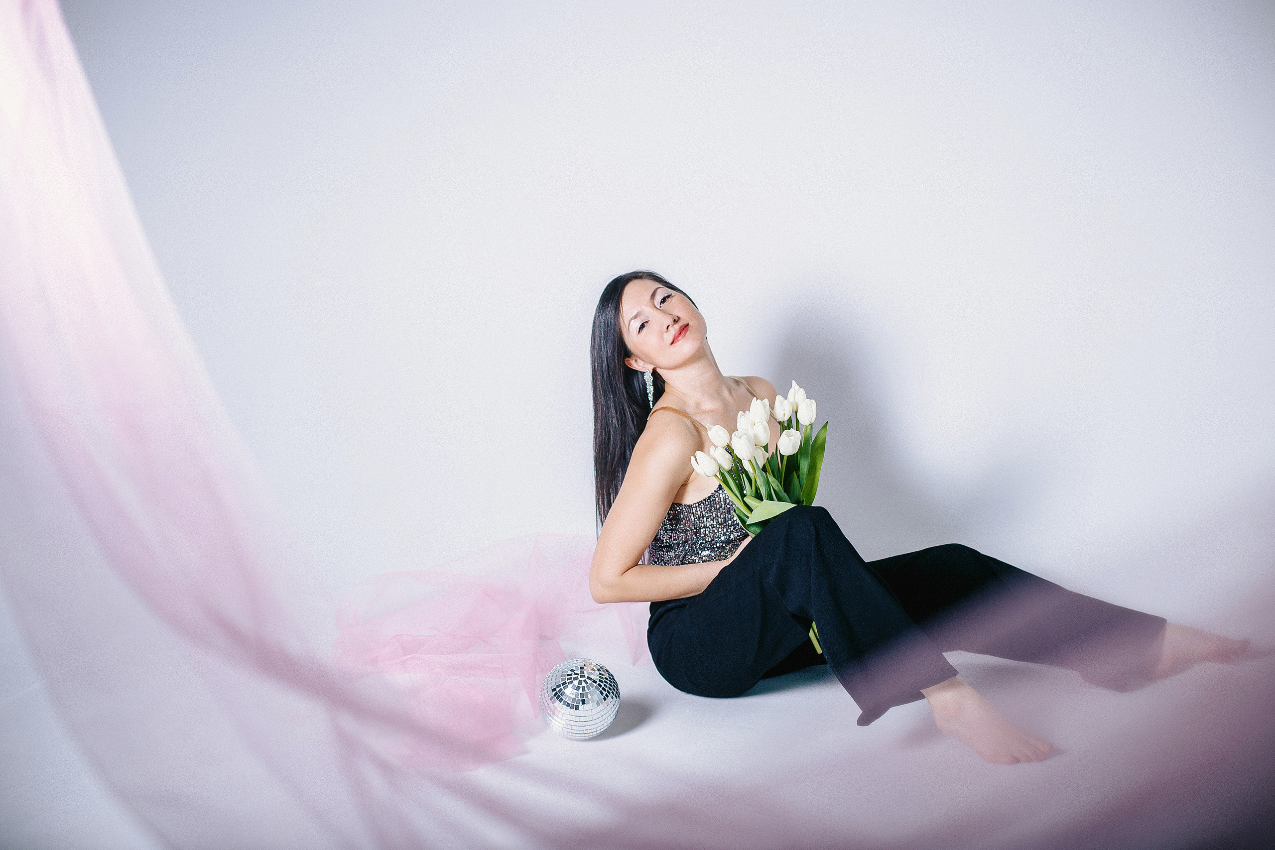 Оксана фотостудия. Выпускные альбомы Искитим, Бердск и Новосибирск Крюкова Елена