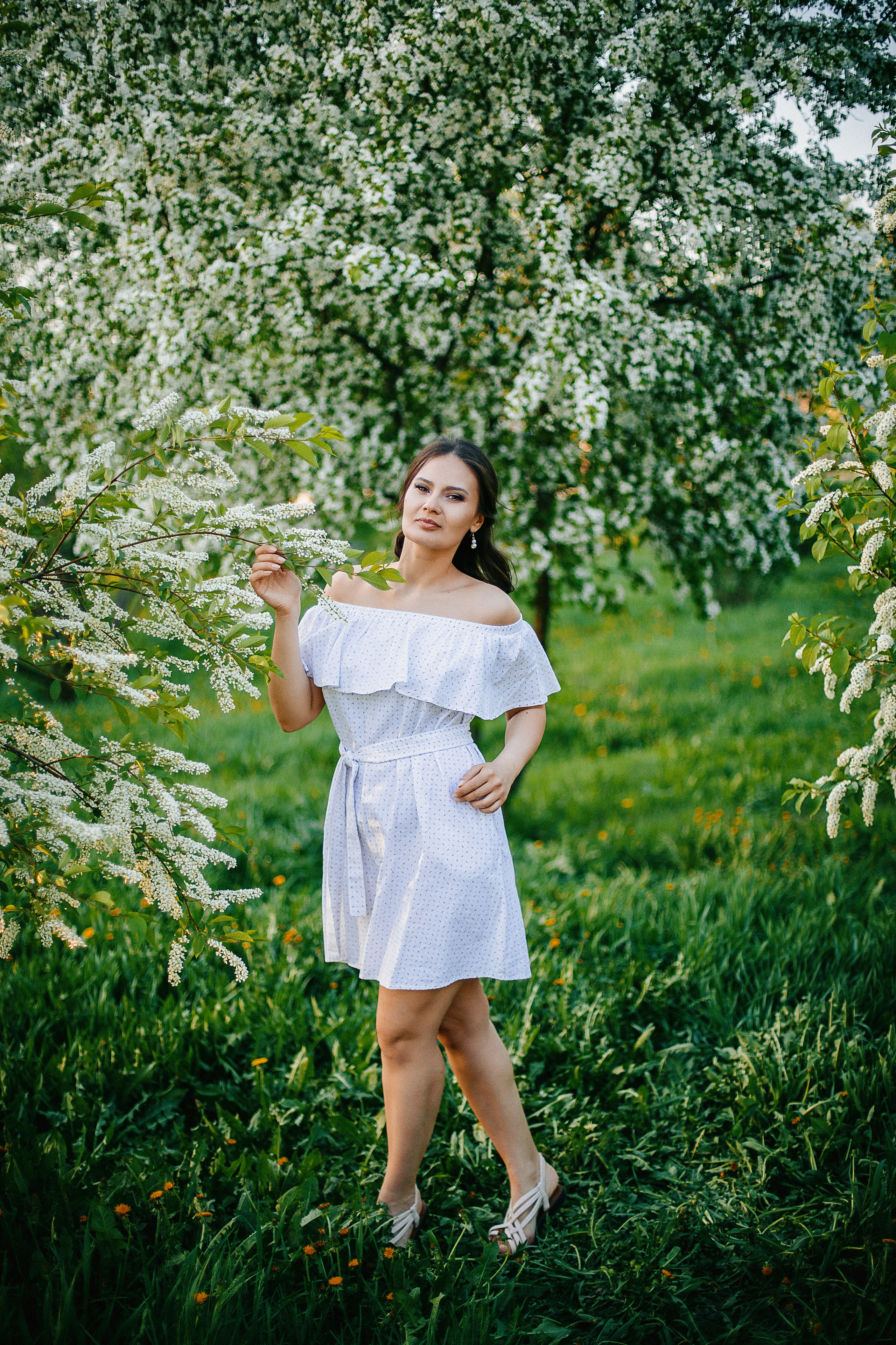 Весна девушка съемка. Выпускные альбомы Искитим, Бердск и Новосибирск Крюкова Елена