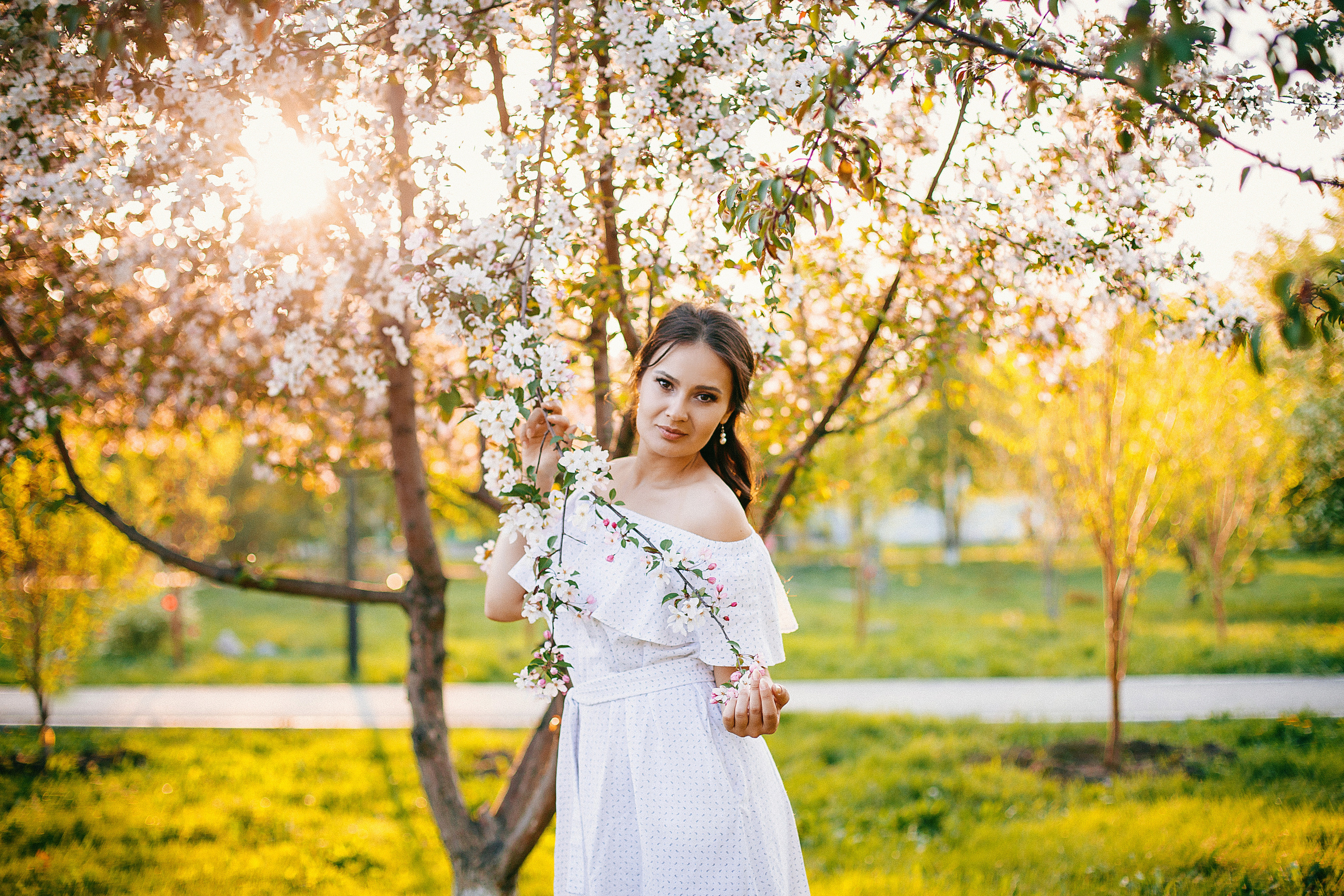 Весна девушка съемка. Выпускные альбомы Искитим, Бердск и Новосибирск Крюкова Елена