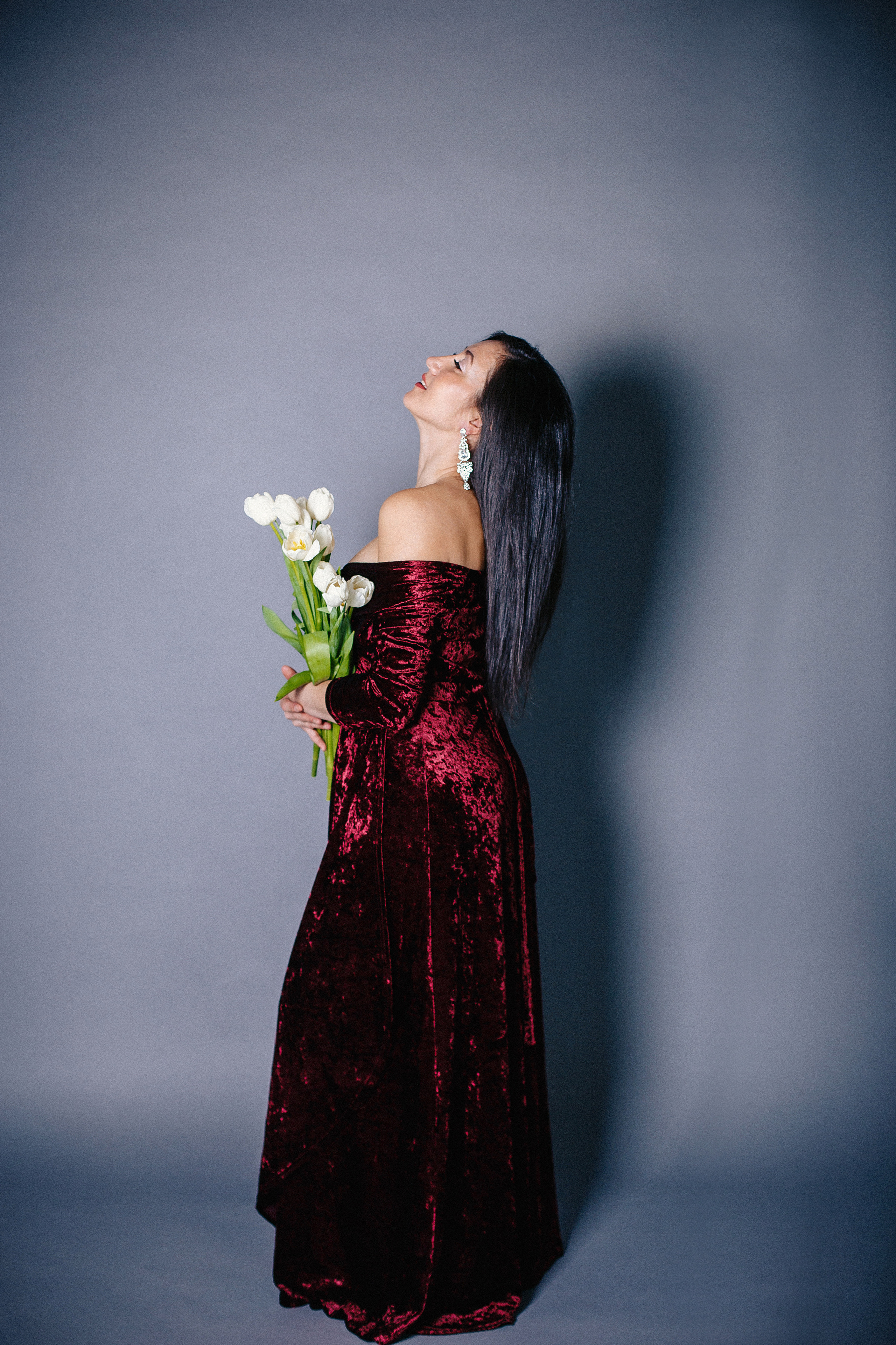 Оксана фотостудия. Выпускные альбомы Искитим, Бердск и Новосибирск Крюкова Елена