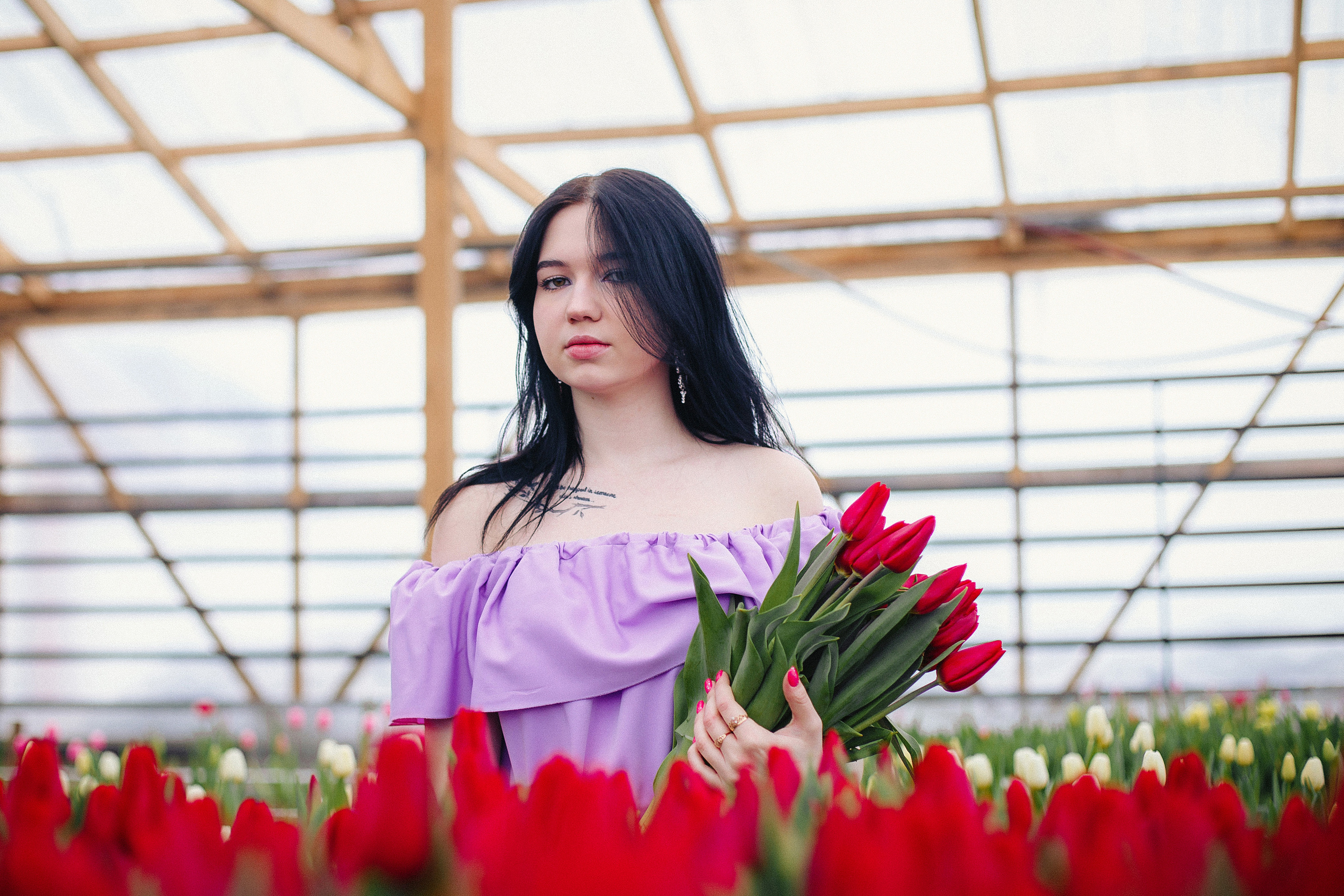 Александра цветы. Выпускные альбомы Искитим, Бердск и Новосибирск Крюкова Елена