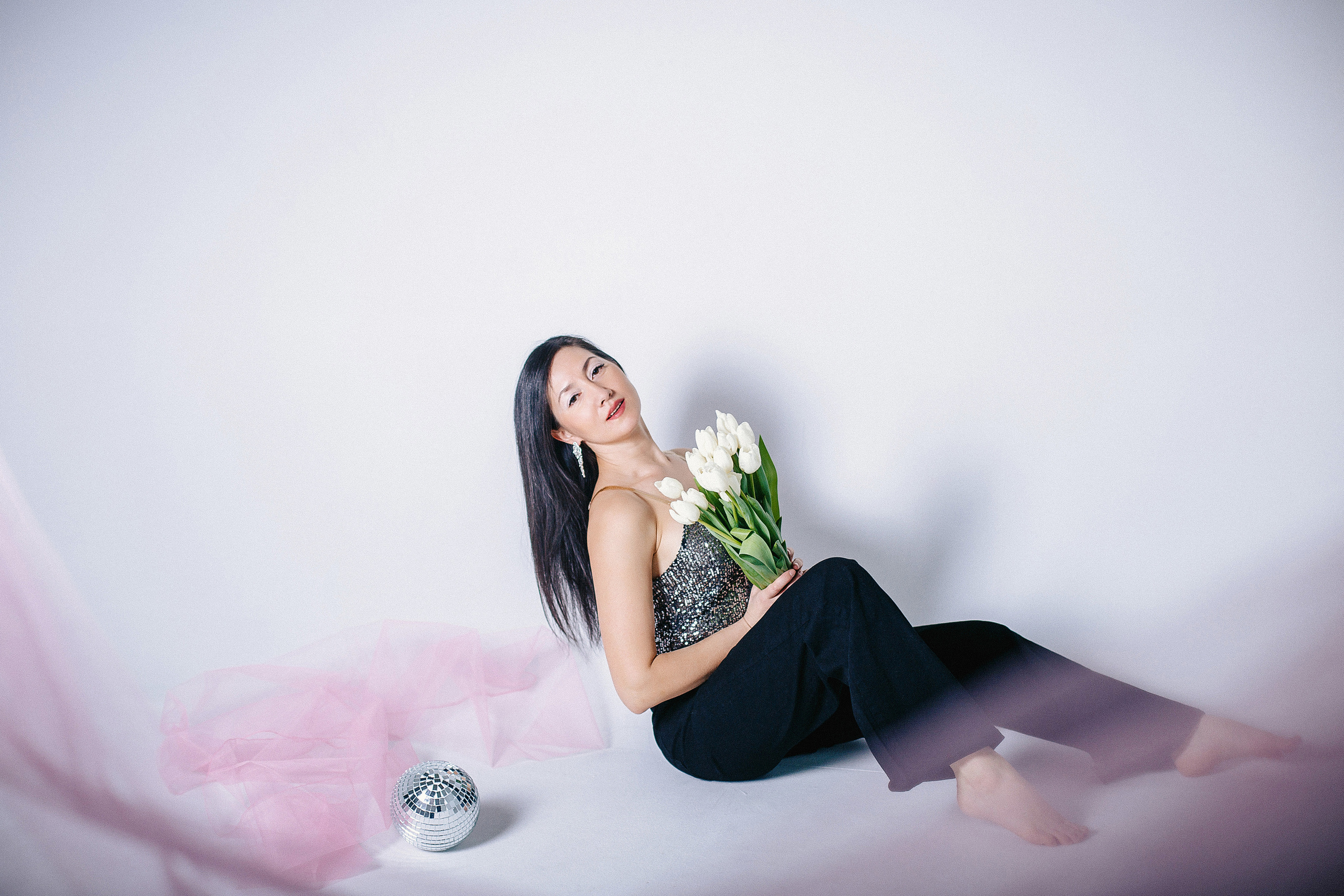 Оксана фотостудия. Выпускные альбомы Искитим, Бердск и Новосибирск Крюкова Елена