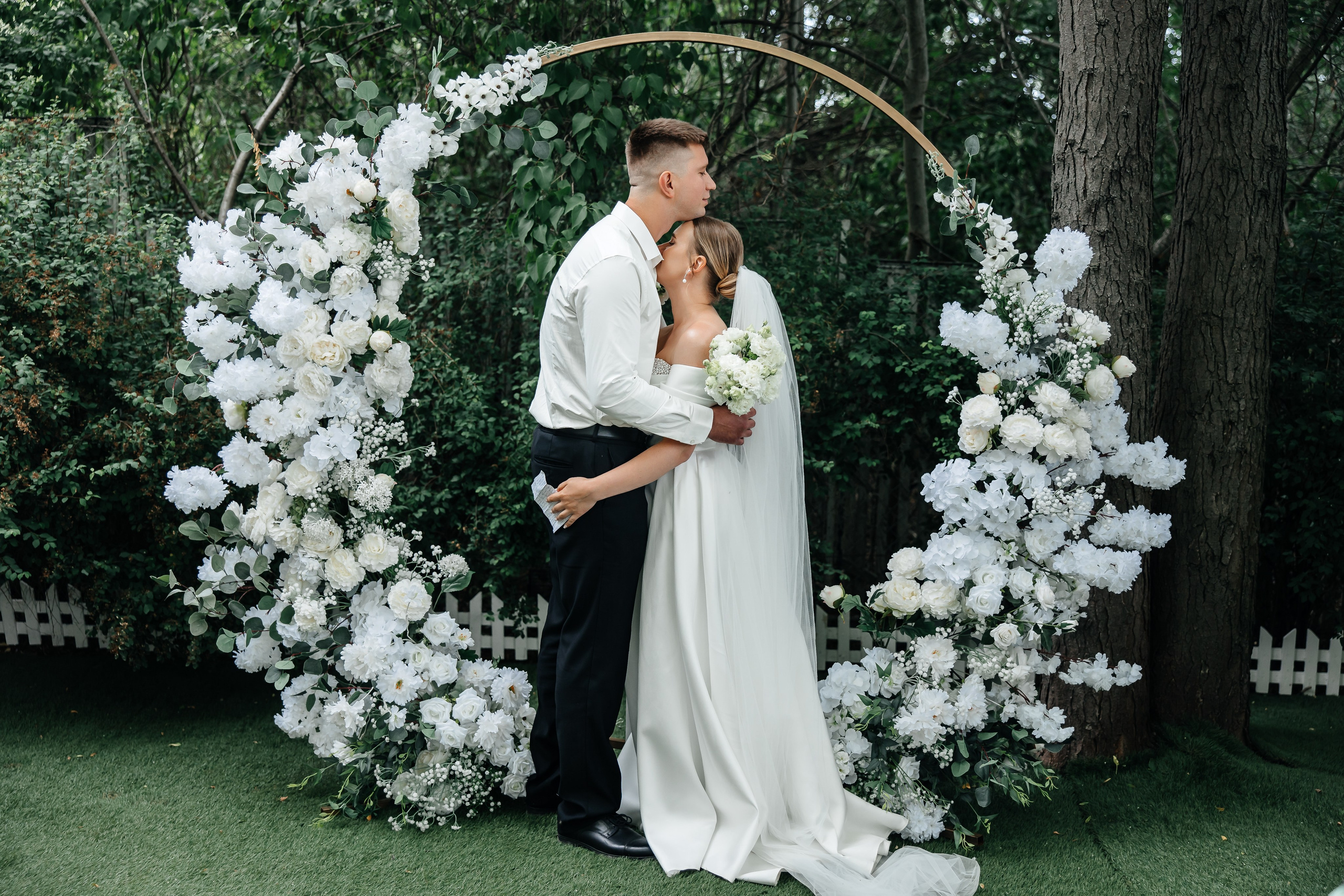 Анонс свадьбы Юлии и Игоря. Городская лавстори в Севастополе. Свадебный фотограф в Крыму и Севастополе Ольга Баскакова