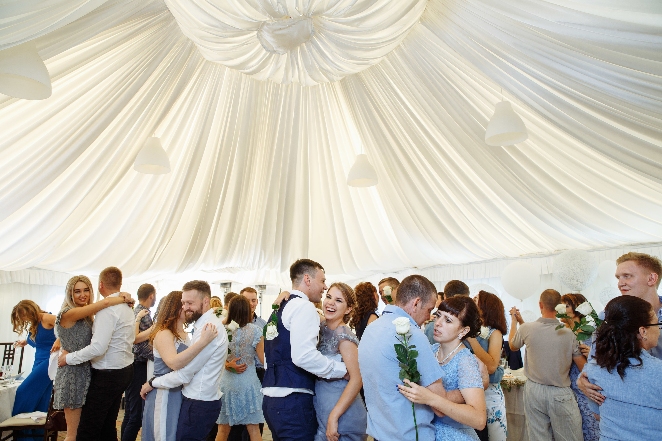 Сборы в Санаторий "Парус" Кудряшовский, банкетный зал Загородная резид. Фотограф Новосибирск Татьяна Богачек
