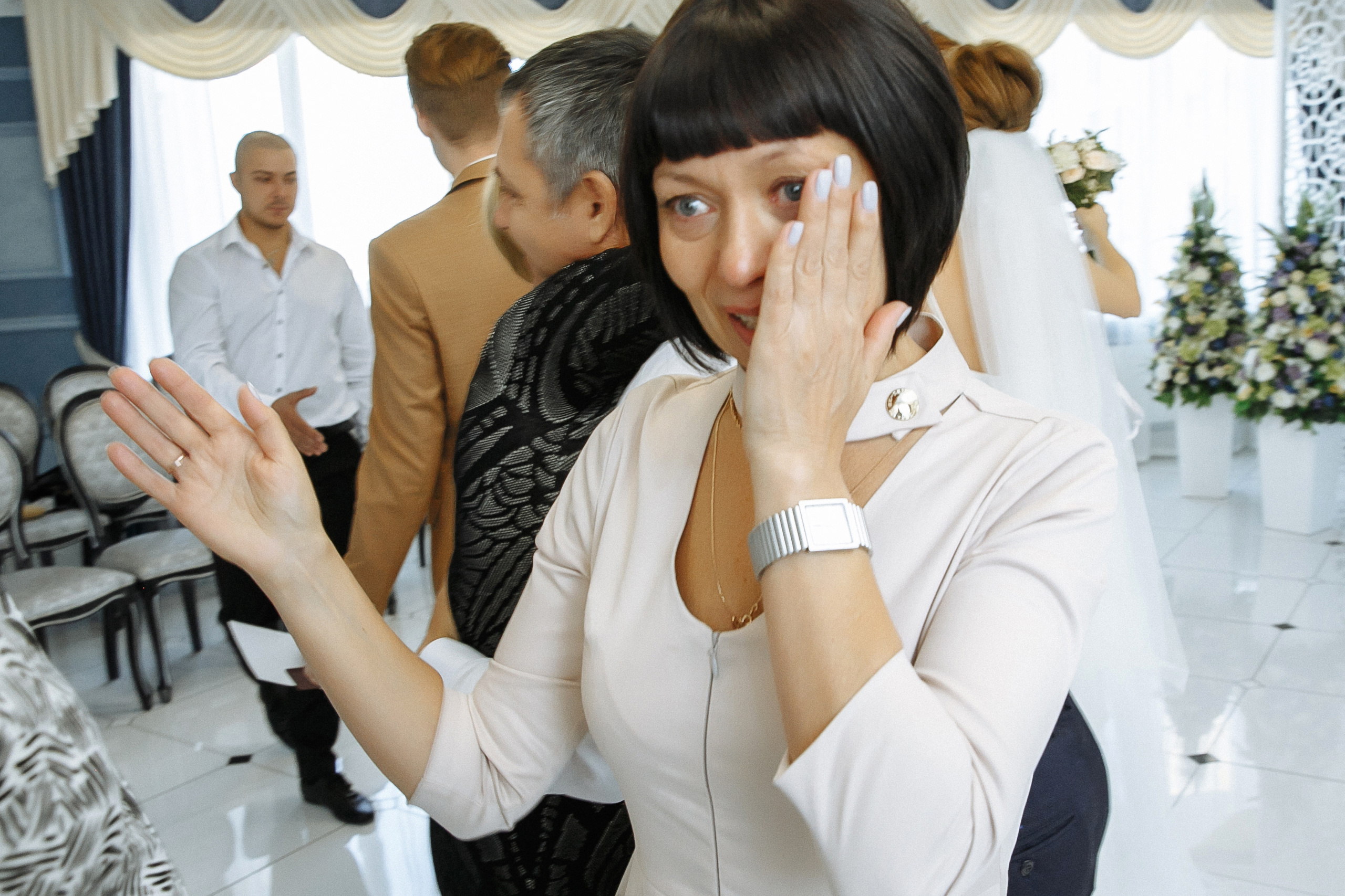 Свадебныя фотосессия в Secret garden,  свадебные фотографии возле опер. Фотограф Новосибирск Татьяна Богачек