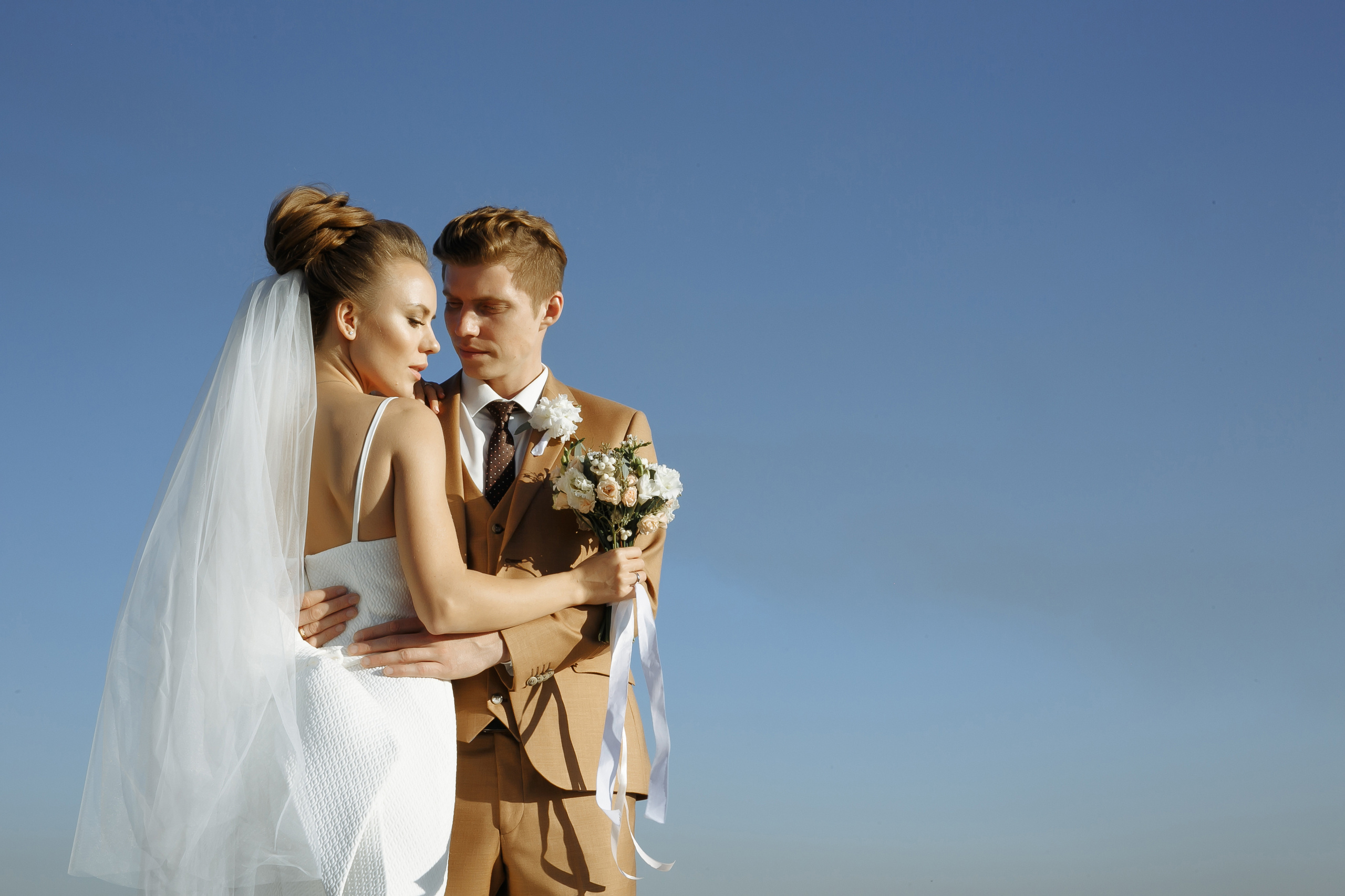 Свадебныя фотосессия в Secret garden,  свадебные фотографии возле опер. Фотограф Новосибирск Татьяна Богачек