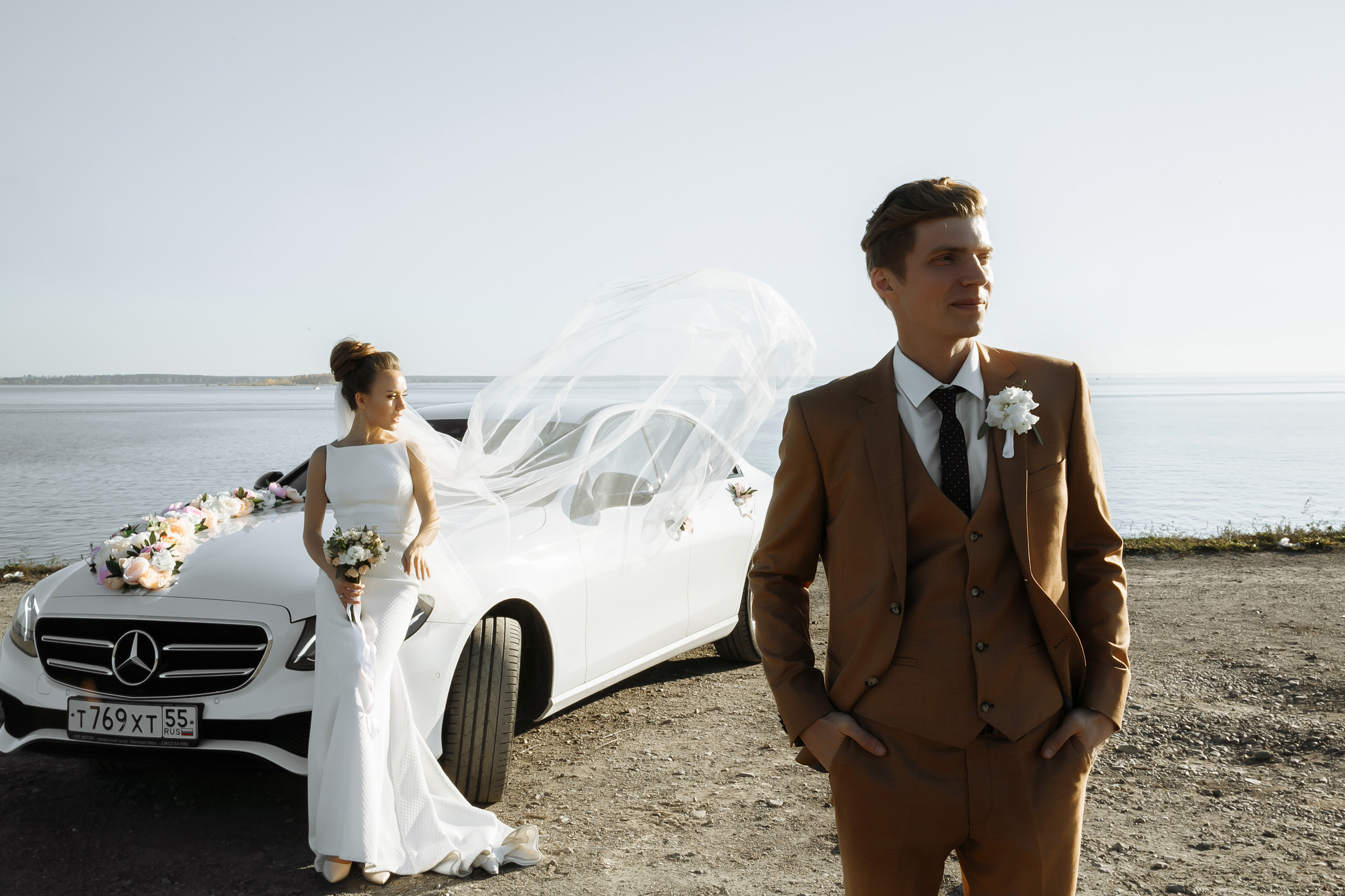 Свадебныя фотосессия в Secret garden,  свадебные фотографии возле опер. Фотограф Новосибирск Татьяна Богачек