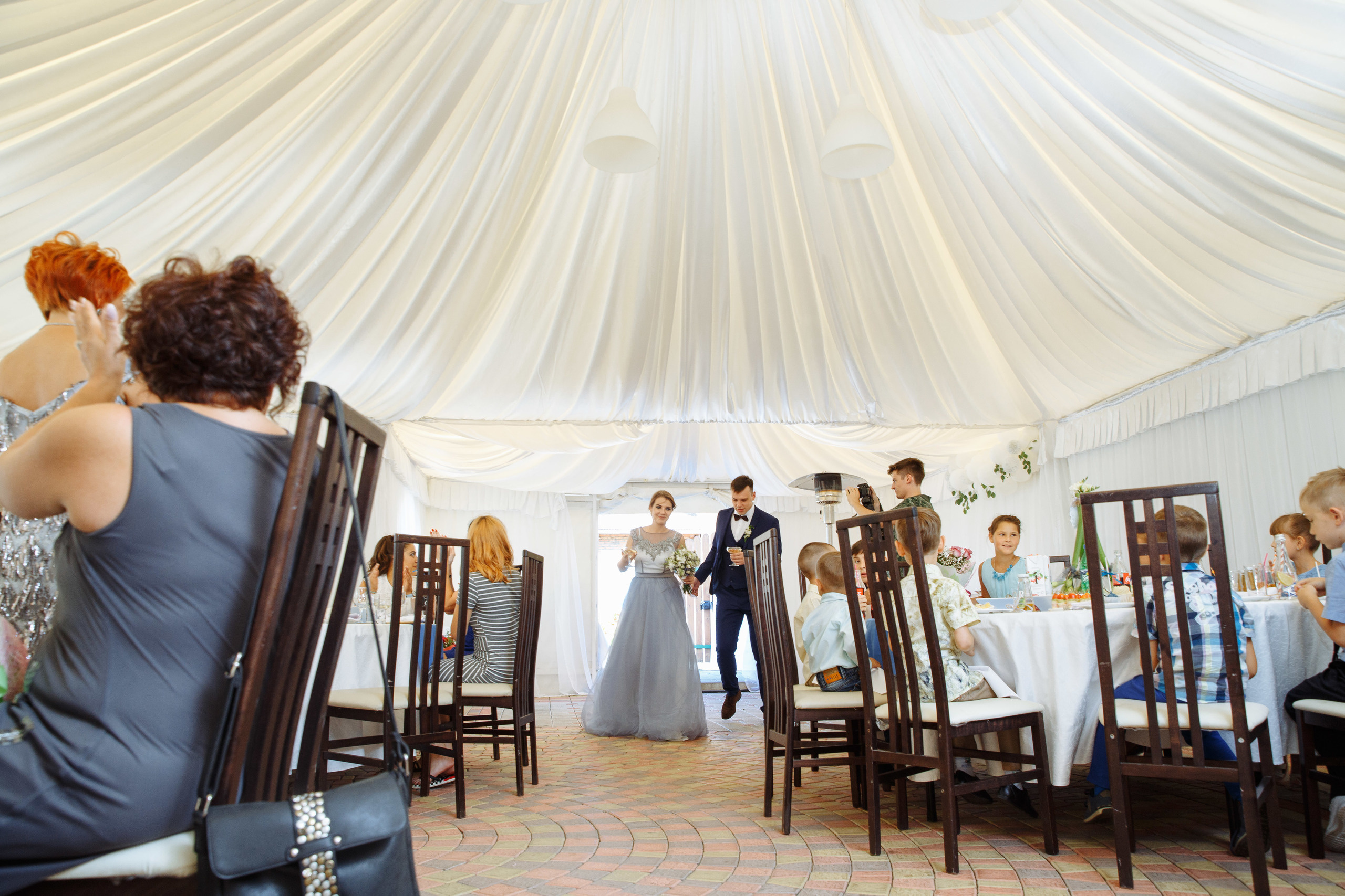 Сборы в Санаторий "Парус" Кудряшовский, банкетный зал Загородная резид. Фотограф Новосибирск Татьяна Богачек