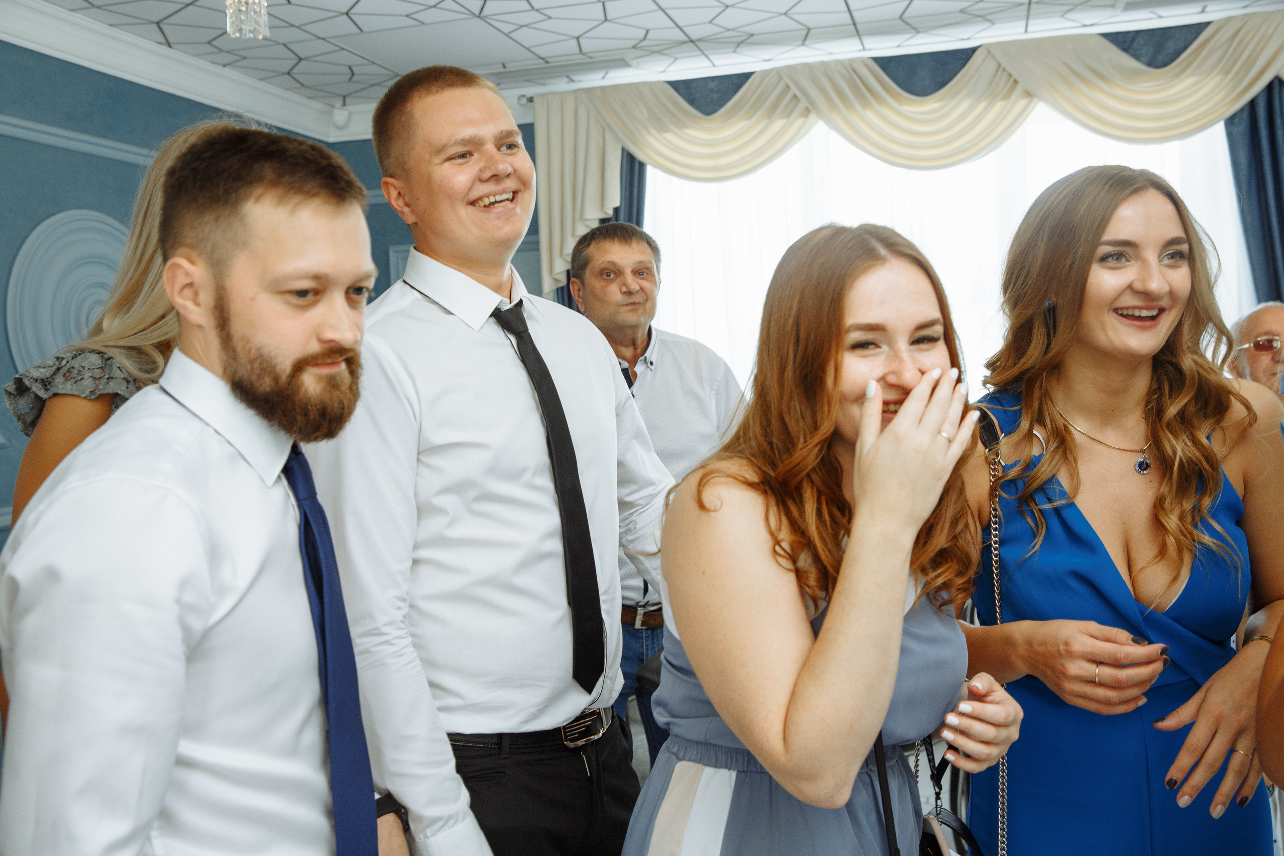 Сборы в Санаторий "Парус" Кудряшовский, банкетный зал Загородная резид. Фотограф Новосибирск Татьяна Богачек