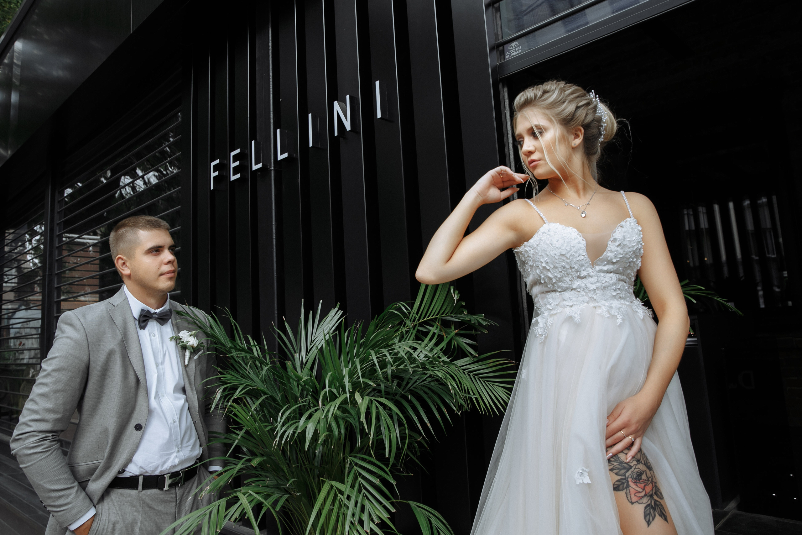 Свадебные фото в ЖК Жуковка, сборы невесты в ЖК Жуковка новосибирск. Фотограф Новосибирск Татьяна Богачек