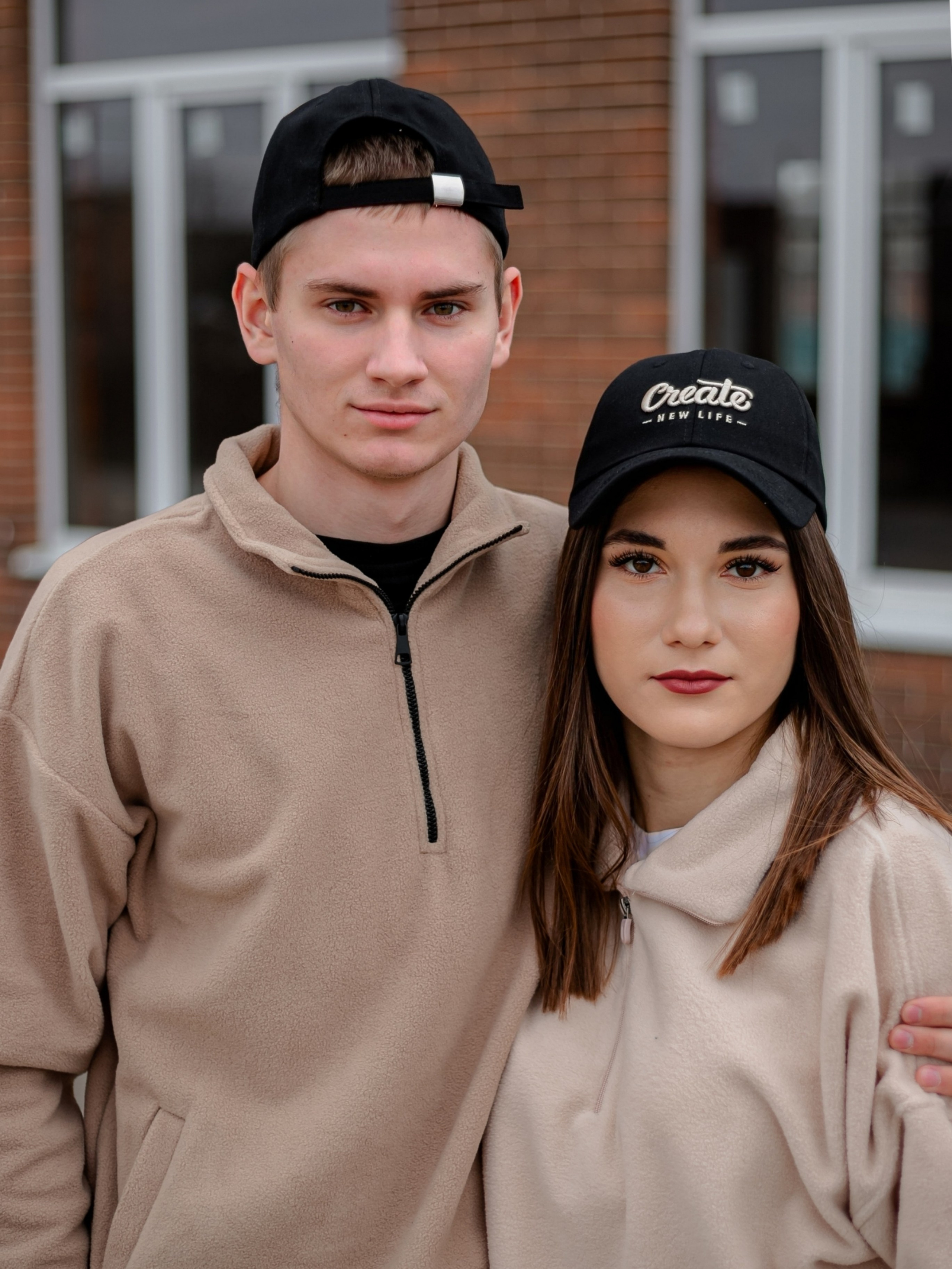 Бейсболки на моделях. Фотограф Неверова Катерина