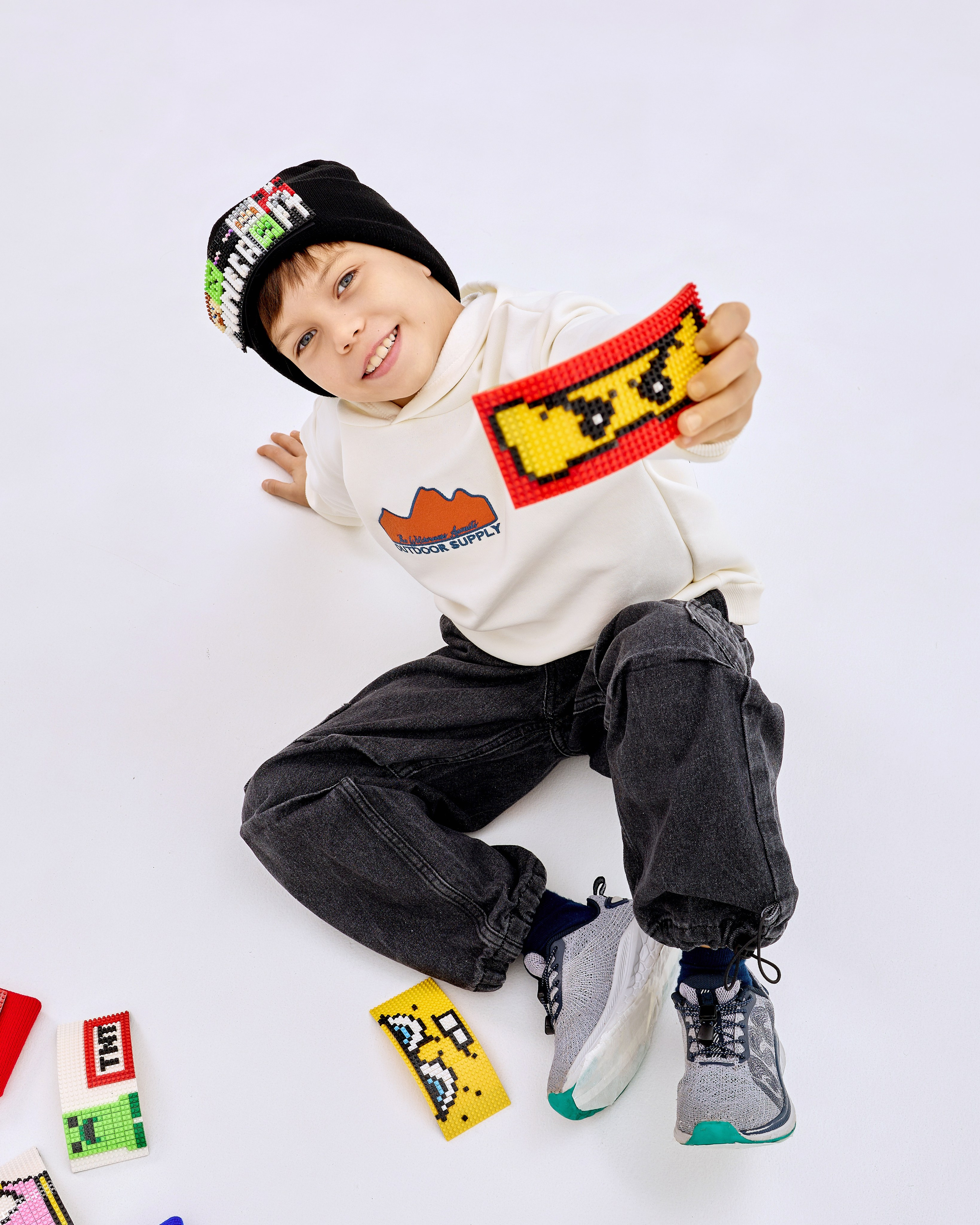 Фотосессия шапок для маркетплейсов. Фотограф Руслан Потапов в Краснодаре