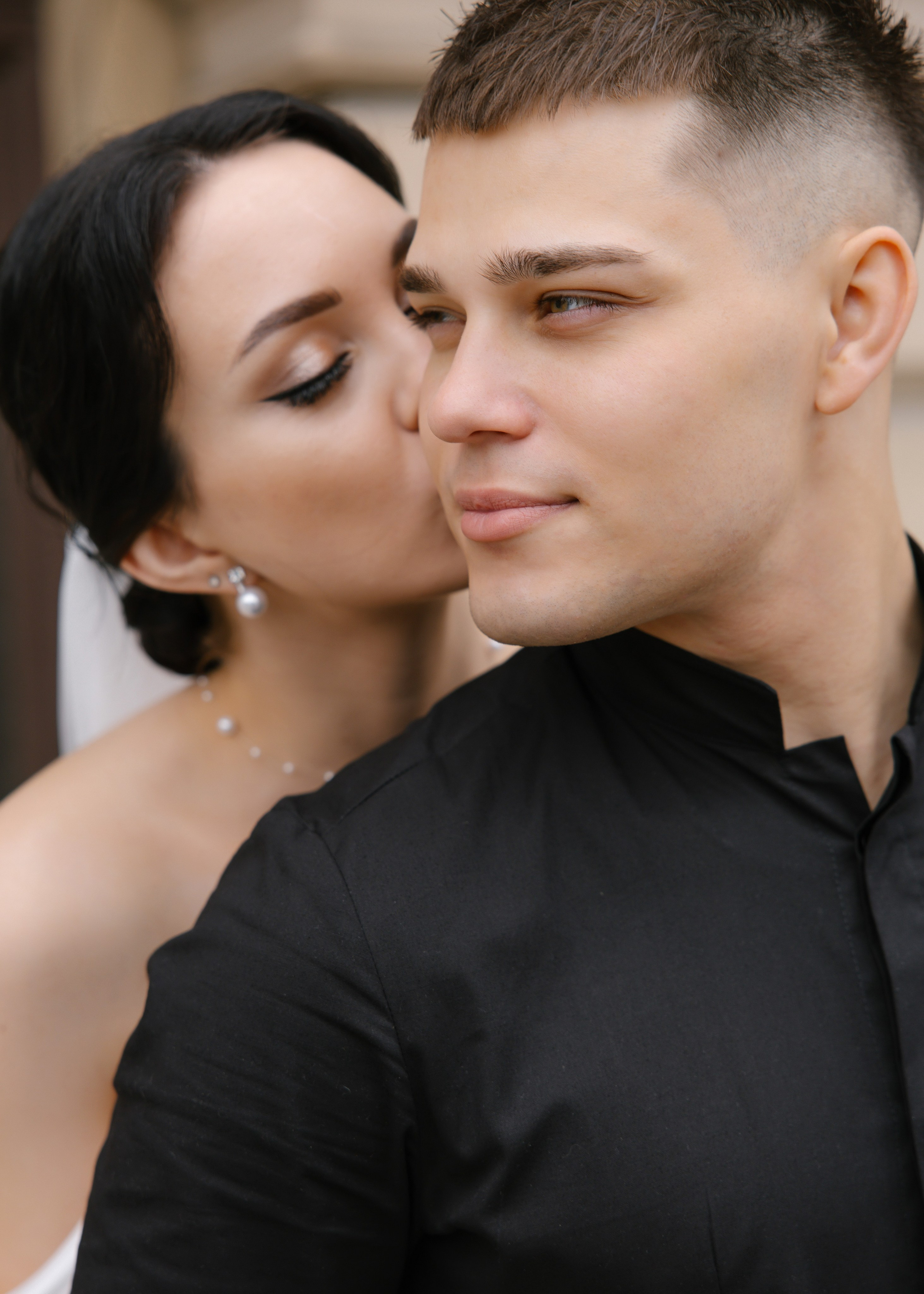 Дарина и Данил в музее изобразительных искусств. Свадебный фотограф в Калининграде Ольга Пасечник