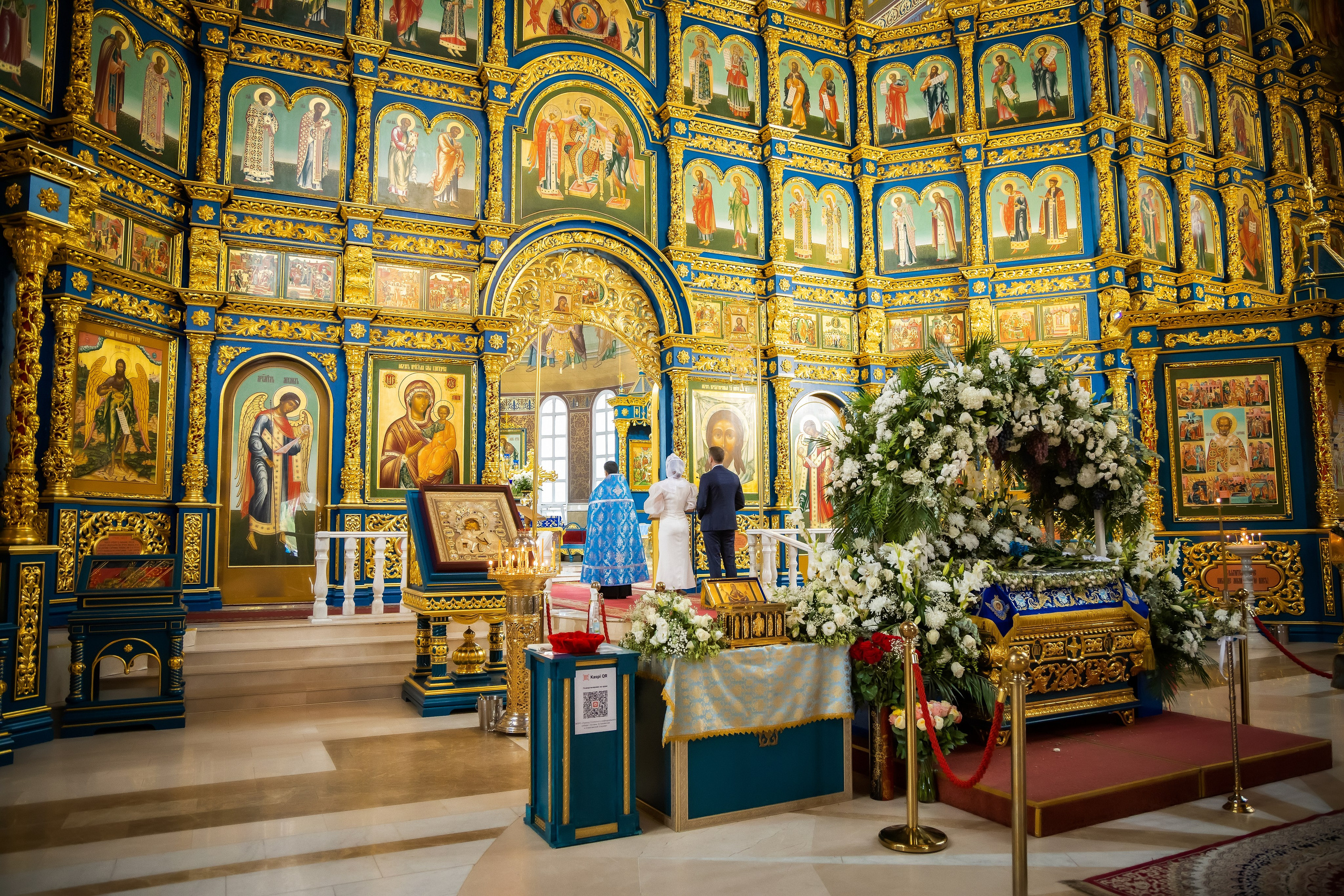 В Храме. Семейный и Свадебный фотограф в Астане Александр Астапов