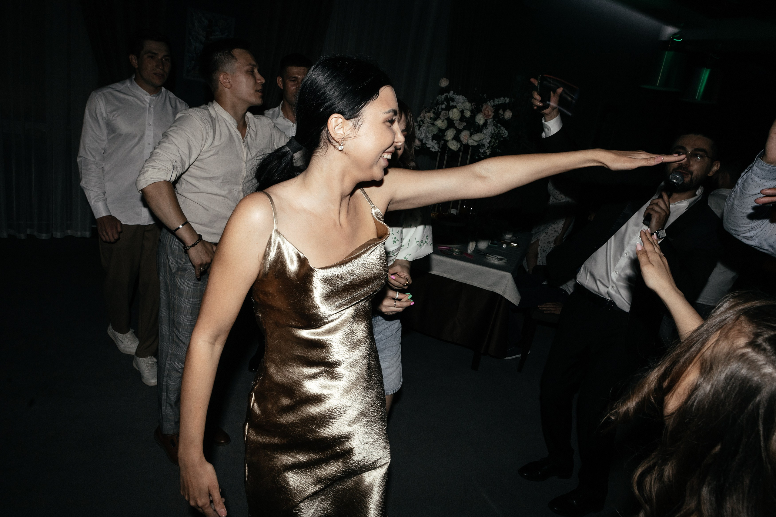 Свадебный фотограф Уфа — Руслан ГабдлисламовЖивые эмоции, красивые кадры, воспоминания на всю жизнь.Работаю по всей Республике Башкортоста. Свадебный фотограф Уфа Руслан Габдлисламов