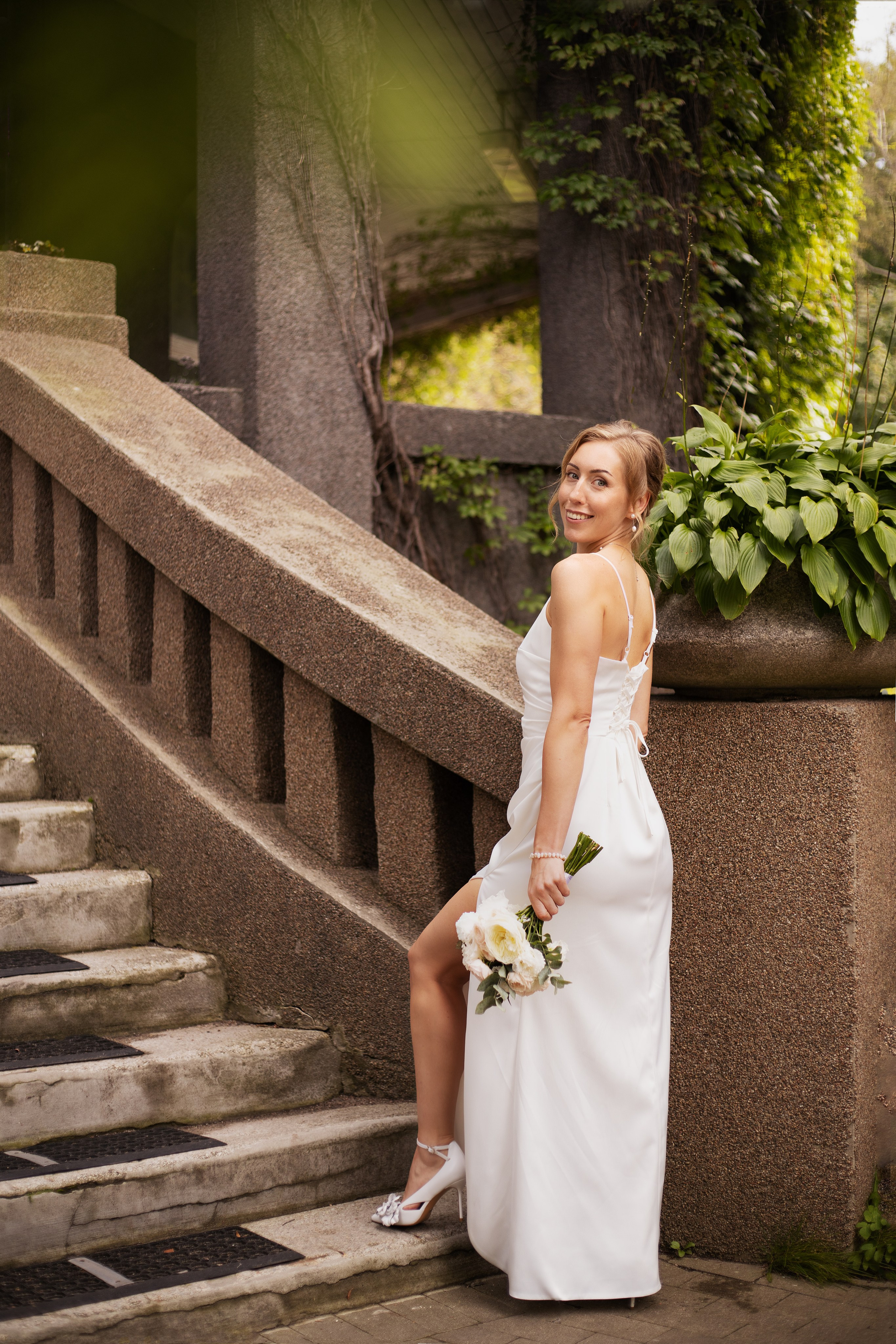 Свадебные прогулки (свадьба для двоих). Контент-фотограф в Калининграде (Москве) Наталья Кеворкова